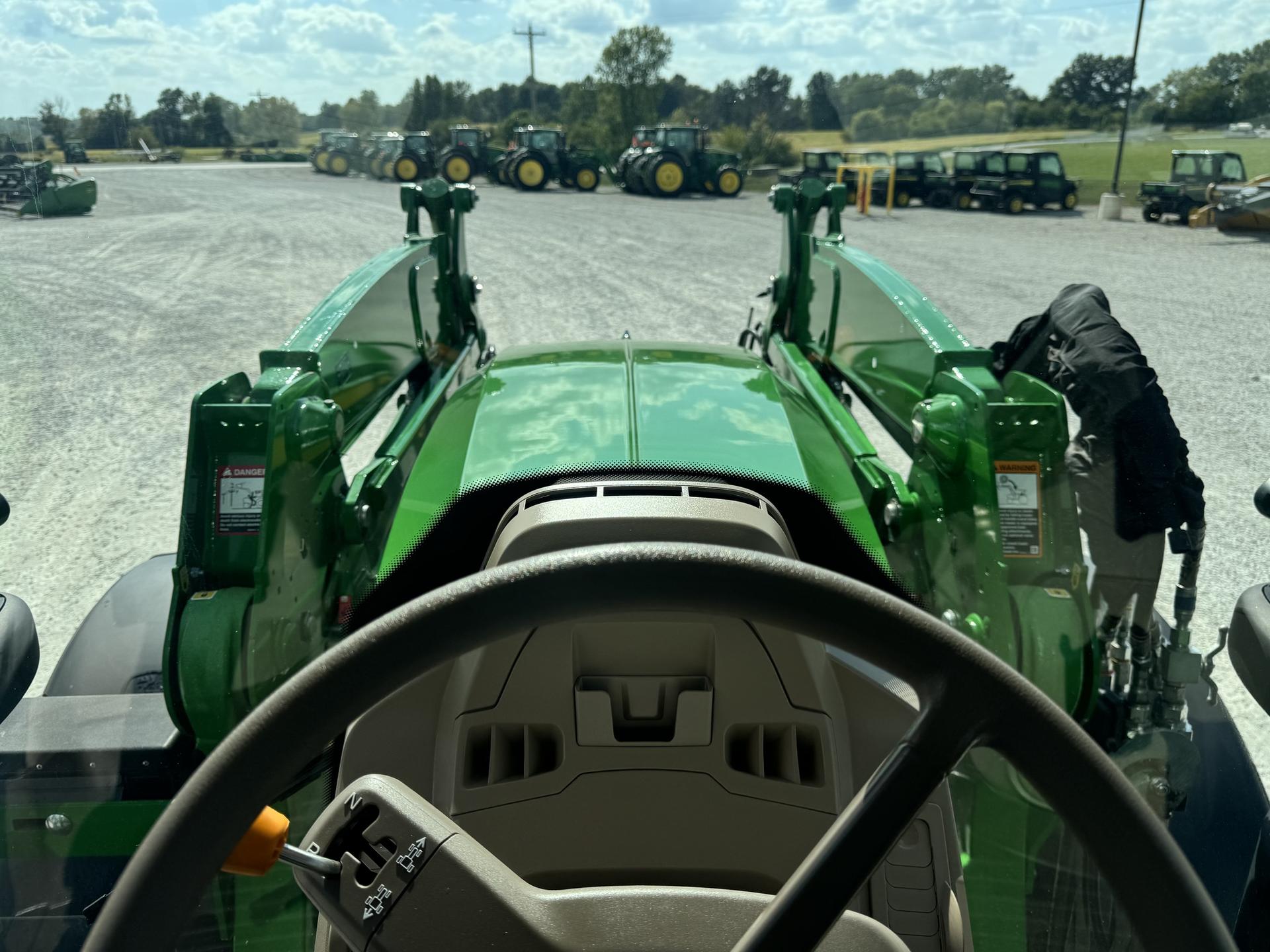 2023 John Deere 6R 155