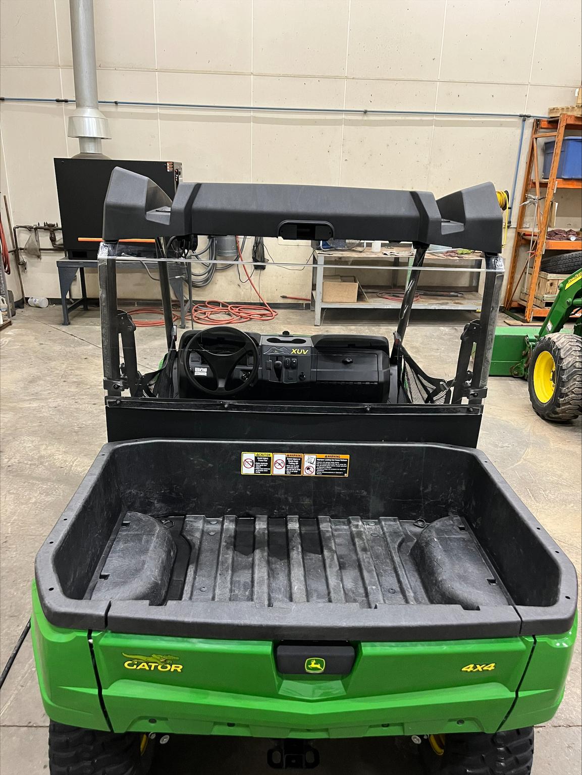 2023 John Deere XUV 560E