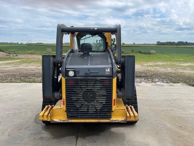 2015 John Deere 333E