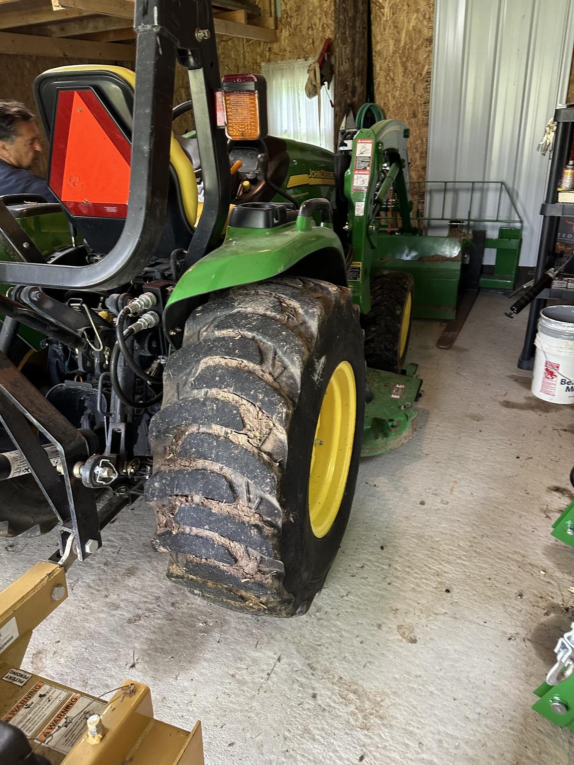 2009 John Deere 3520