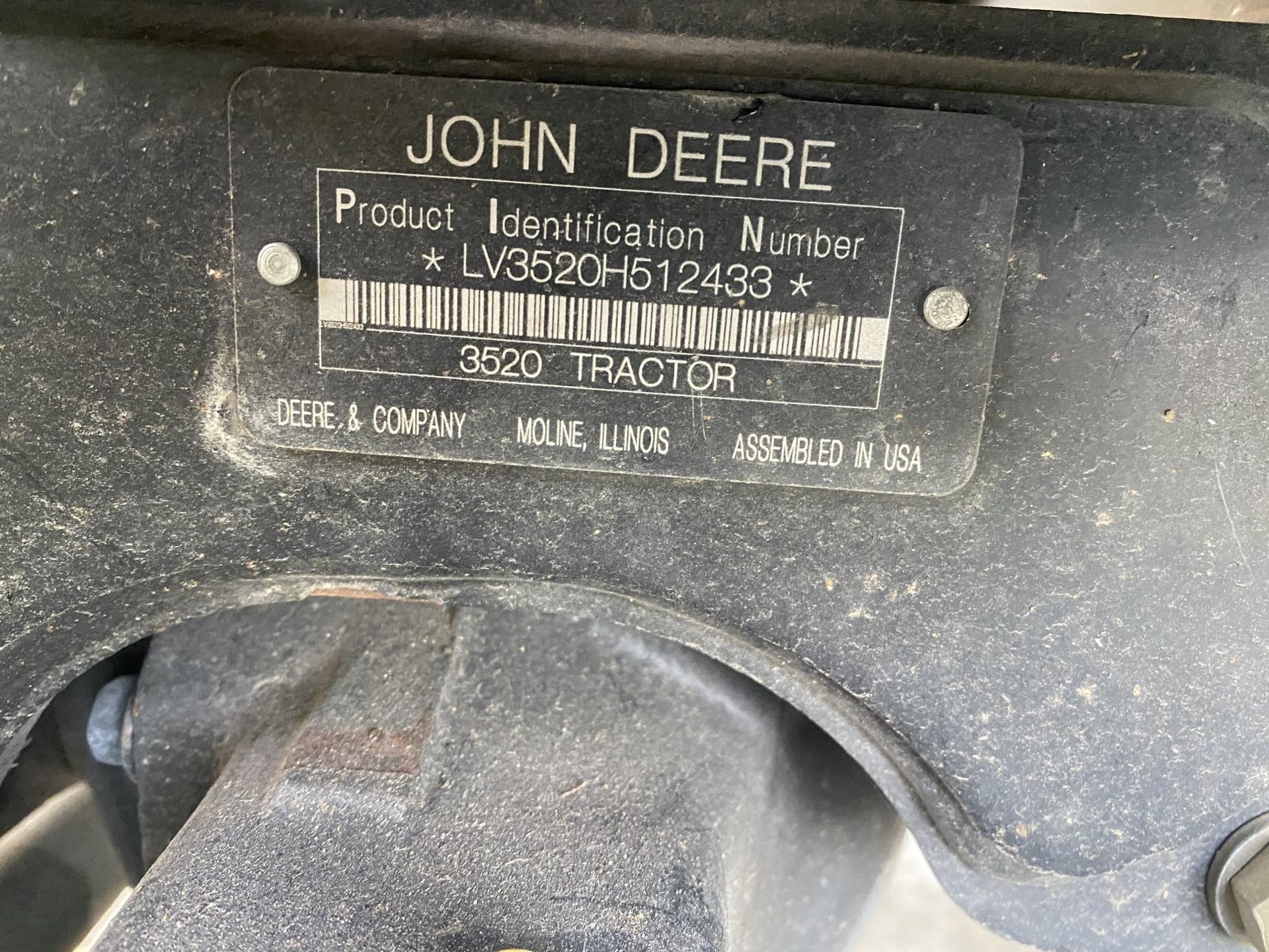 2009 John Deere 3520