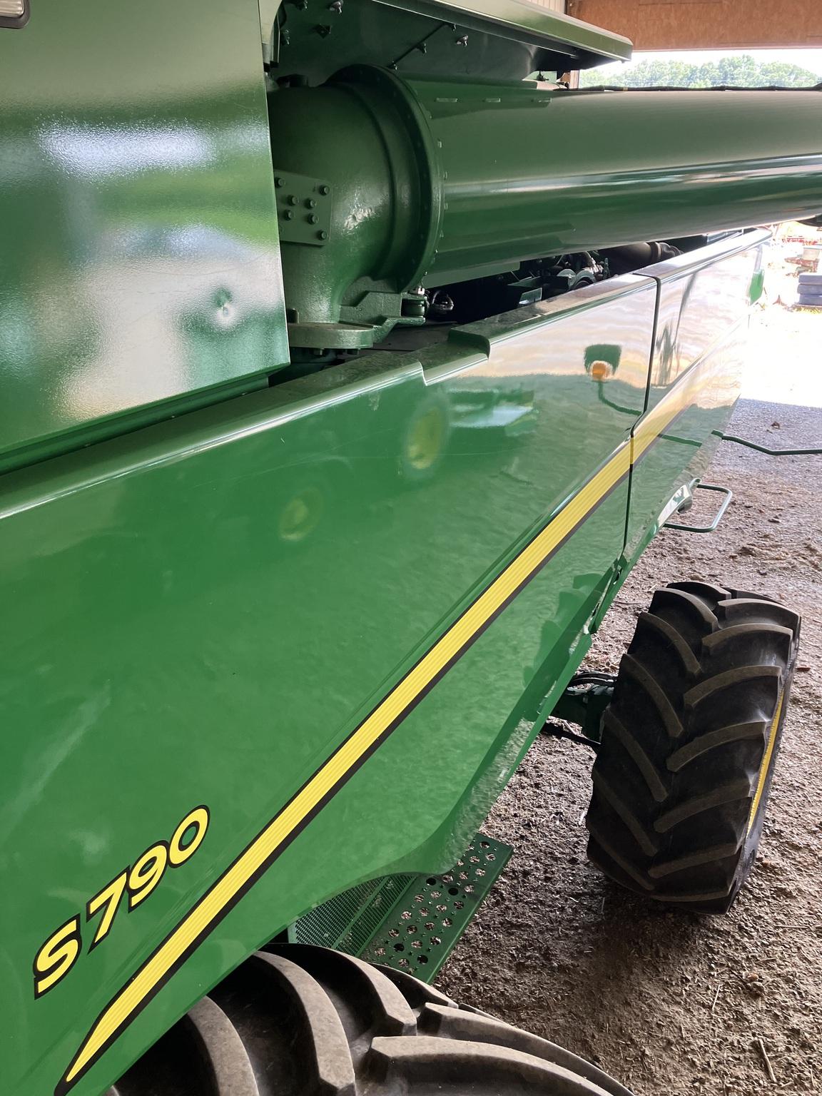 2018 John Deere S790