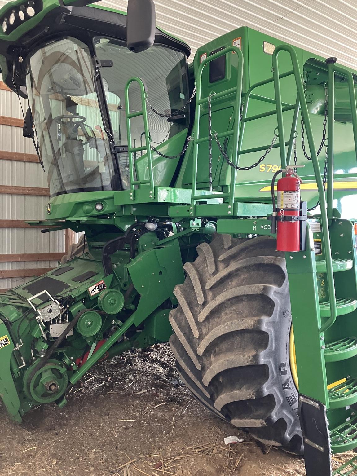 2018 John Deere S790