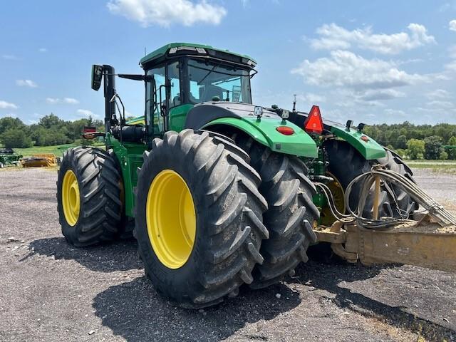 2022 John Deere 9R 640