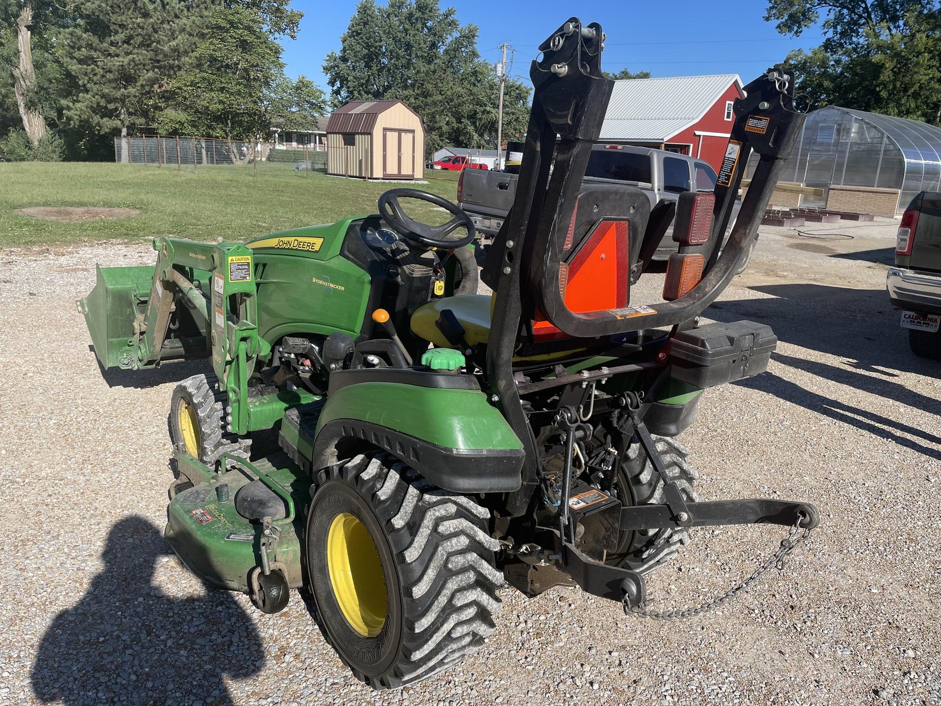 2014 John Deere 1025R