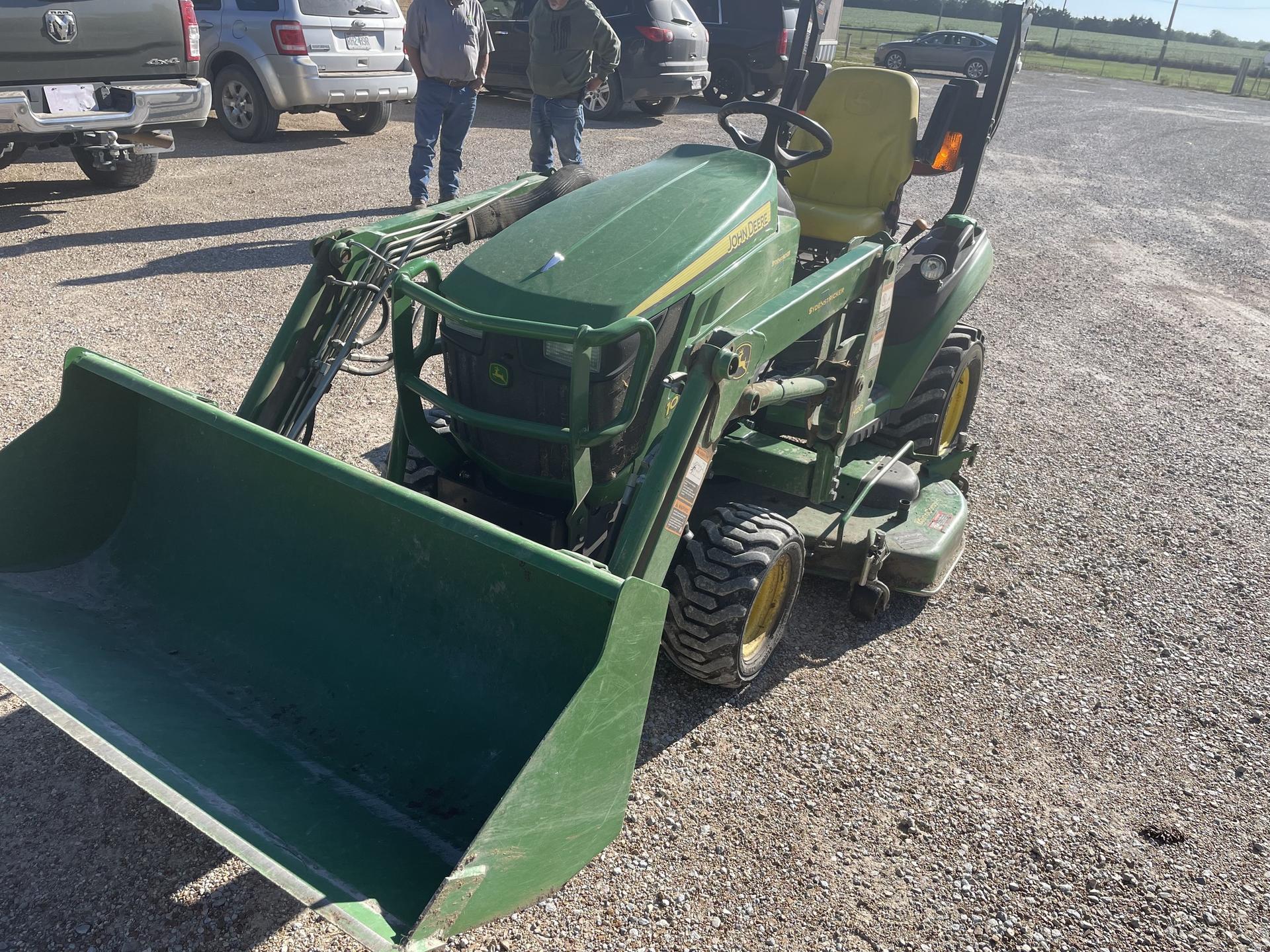 2014 John Deere 1025R