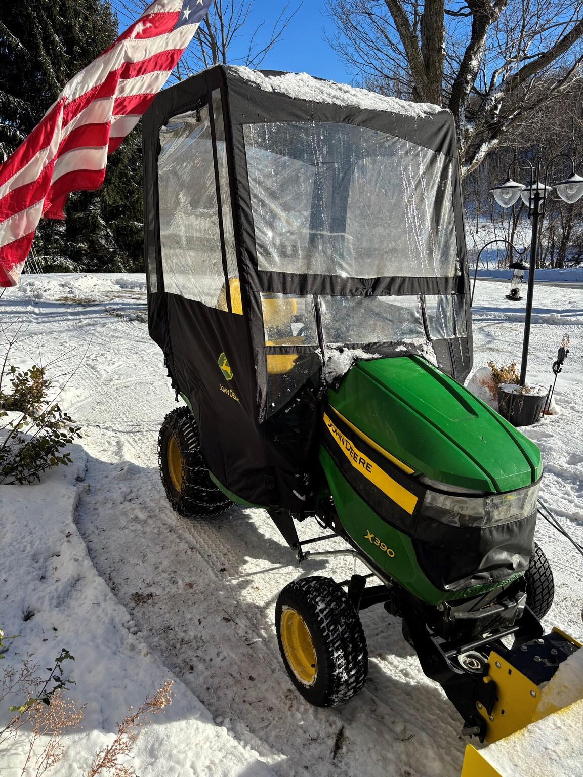 2017 John Deere X390 Image