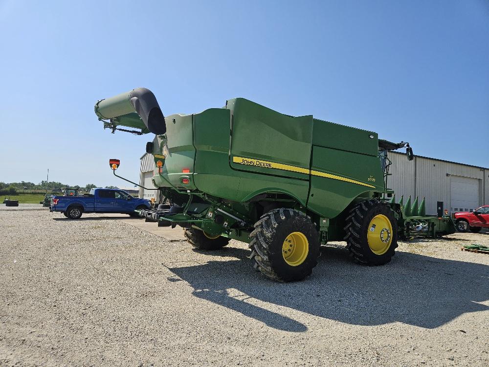 2023 John Deere S770