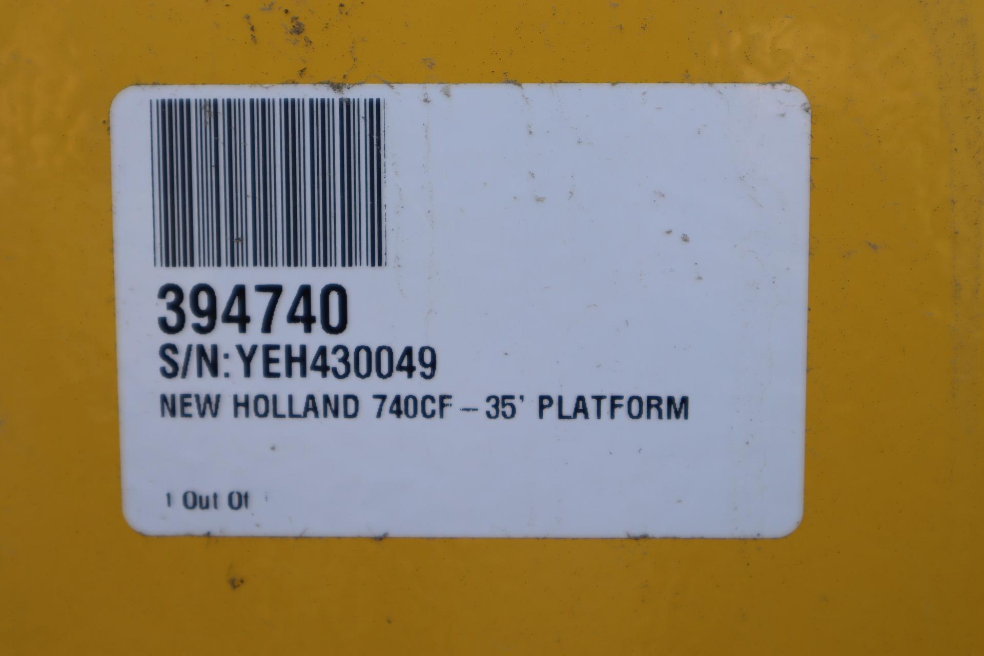 2014 New Holland 740CF-35F