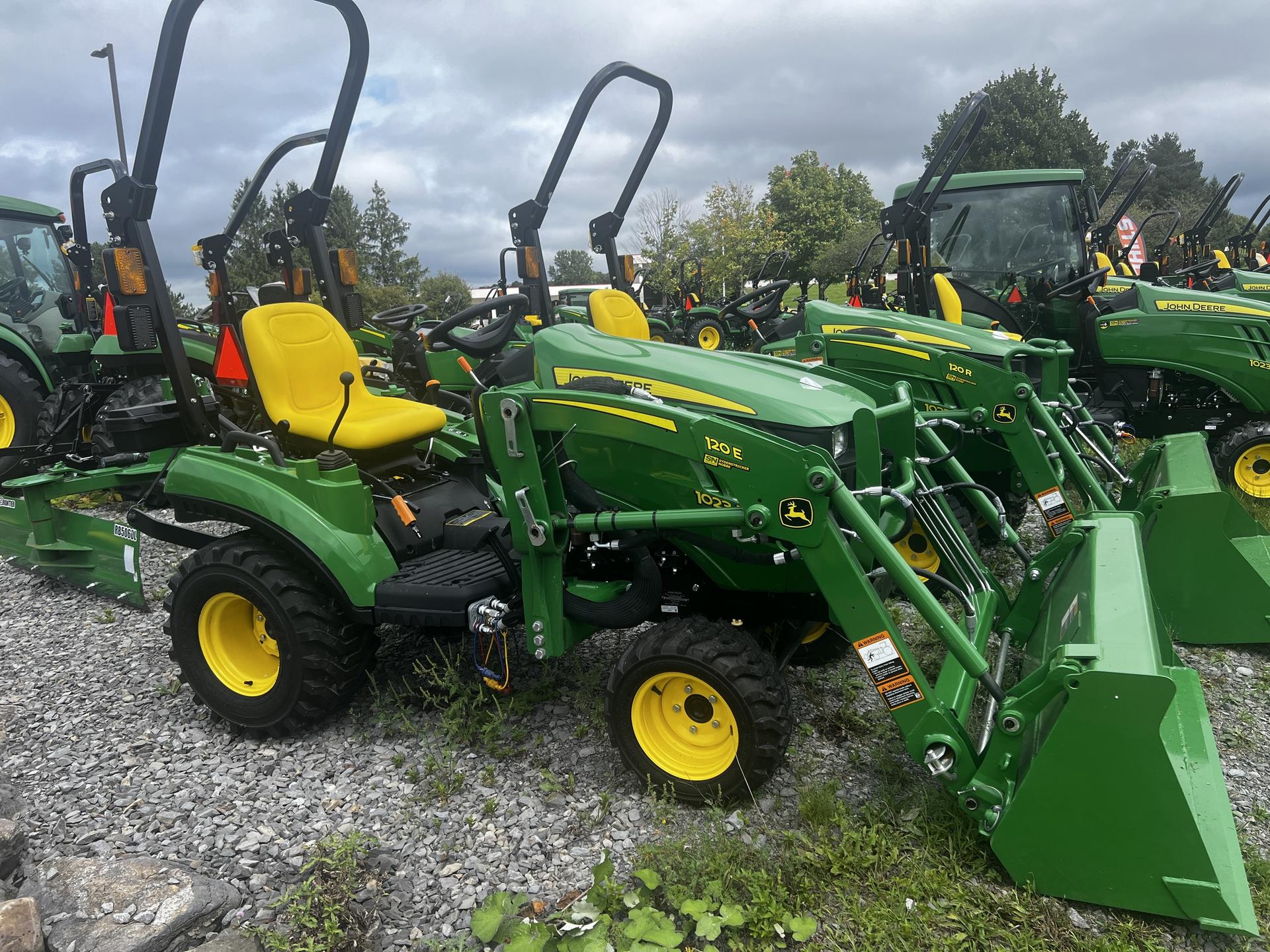 2024 John Deere 1023E