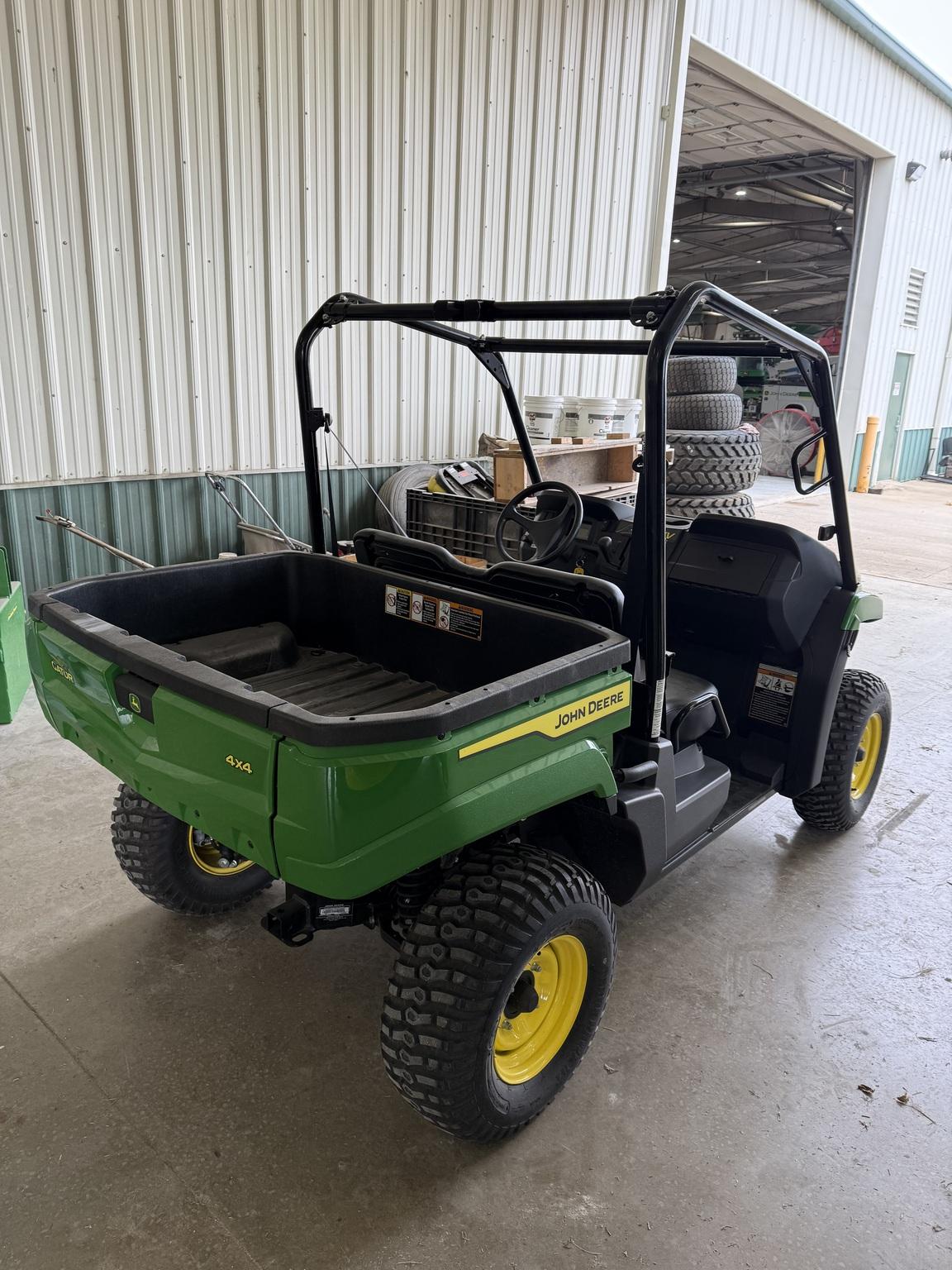 2024 John Deere XUV 560E