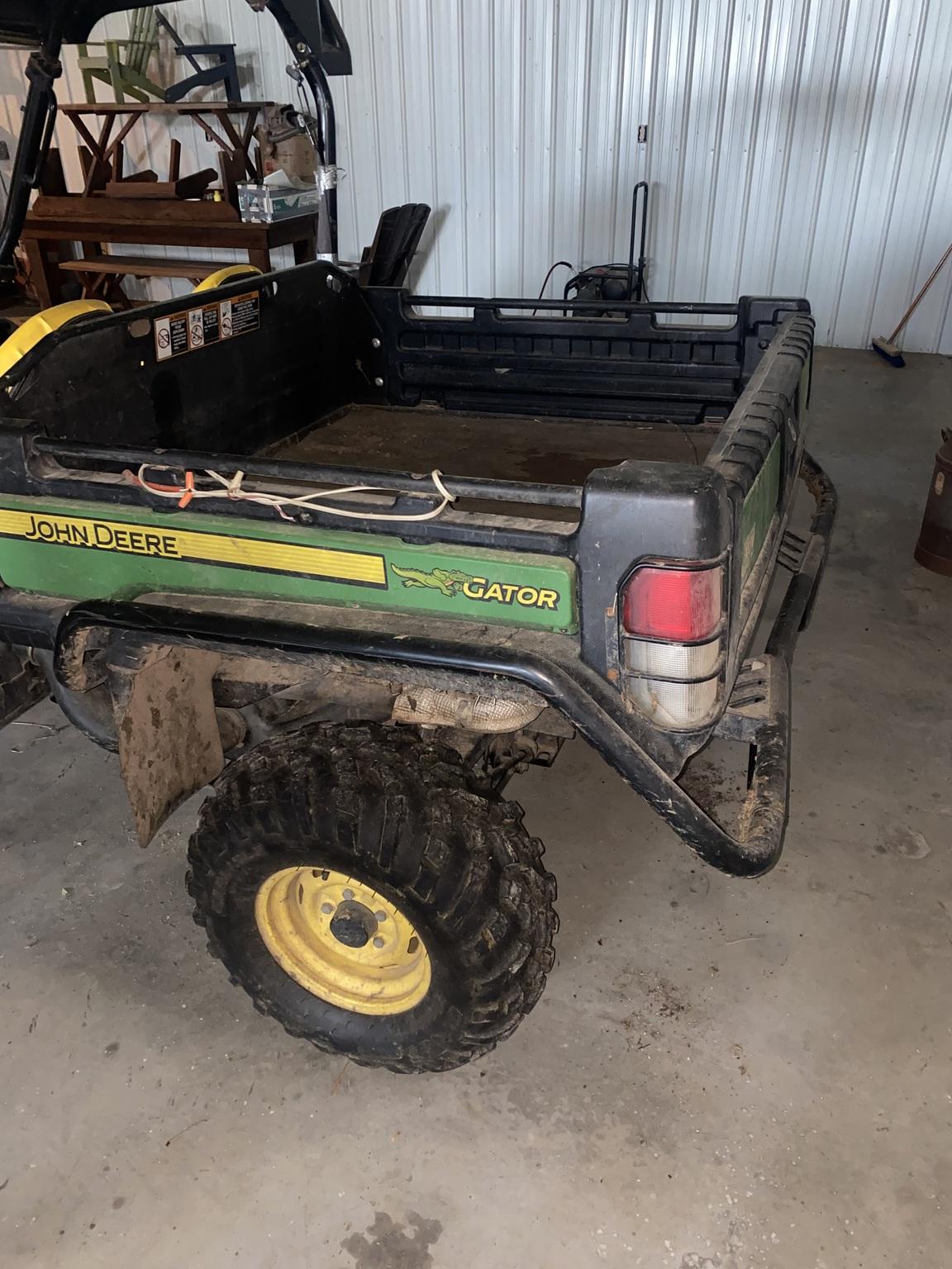 2012 John Deere XUV 825I GREEN