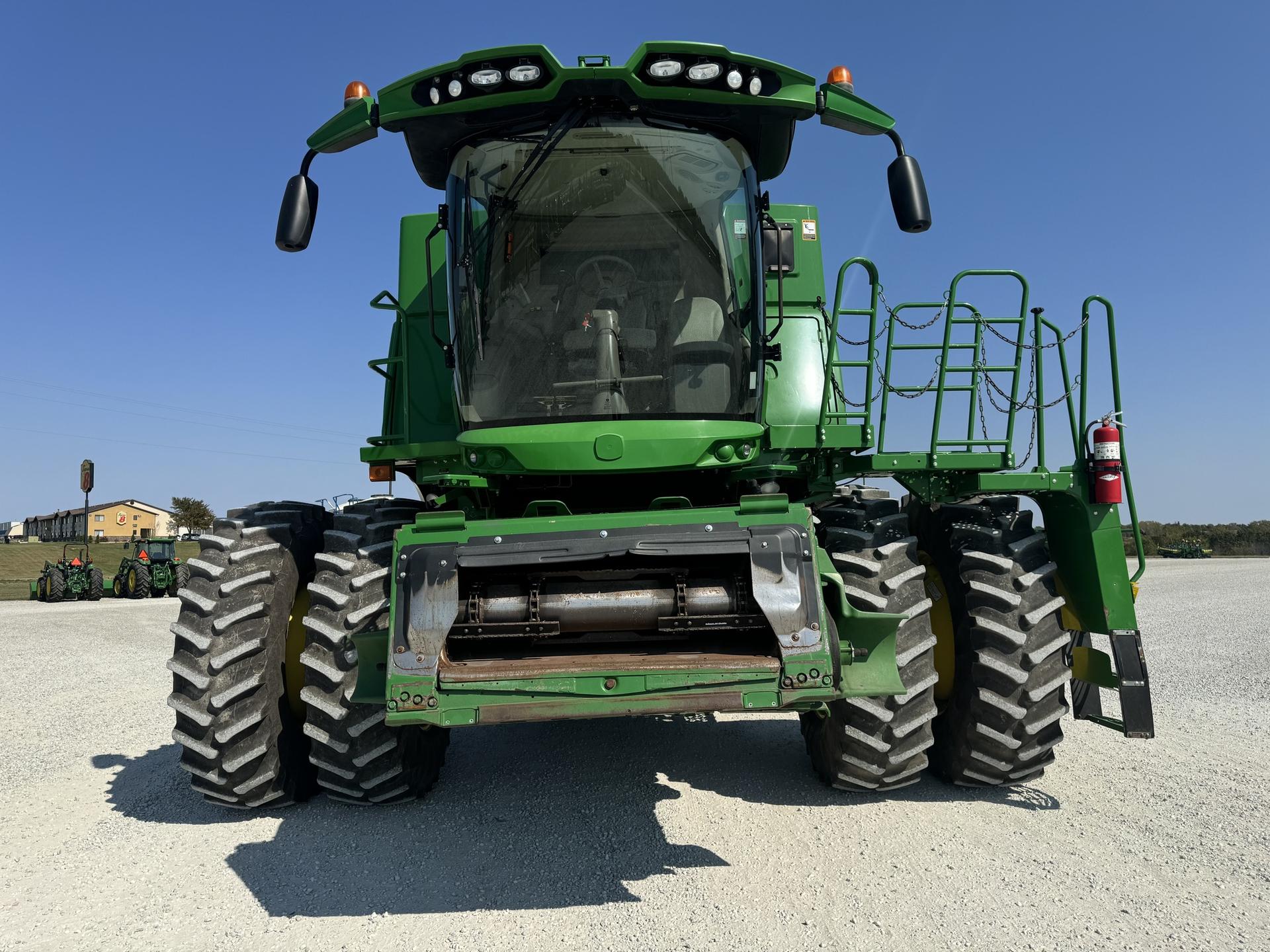 2017 John Deere S680