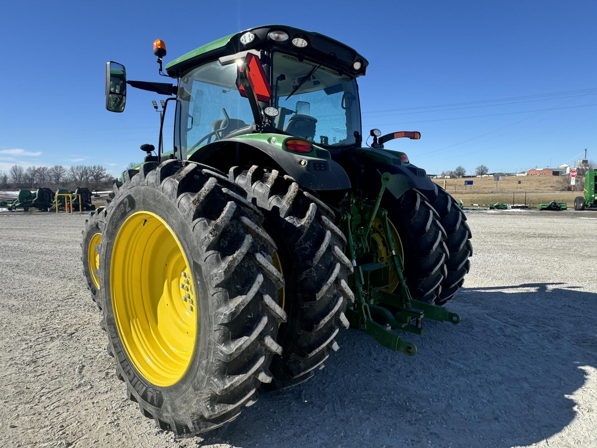 2023 John Deere 6R 175 Image