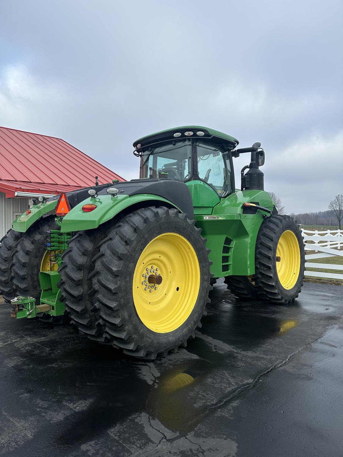 2017 John Deere 9520R