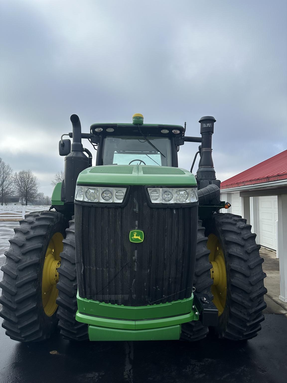 2017 John Deere 9520R