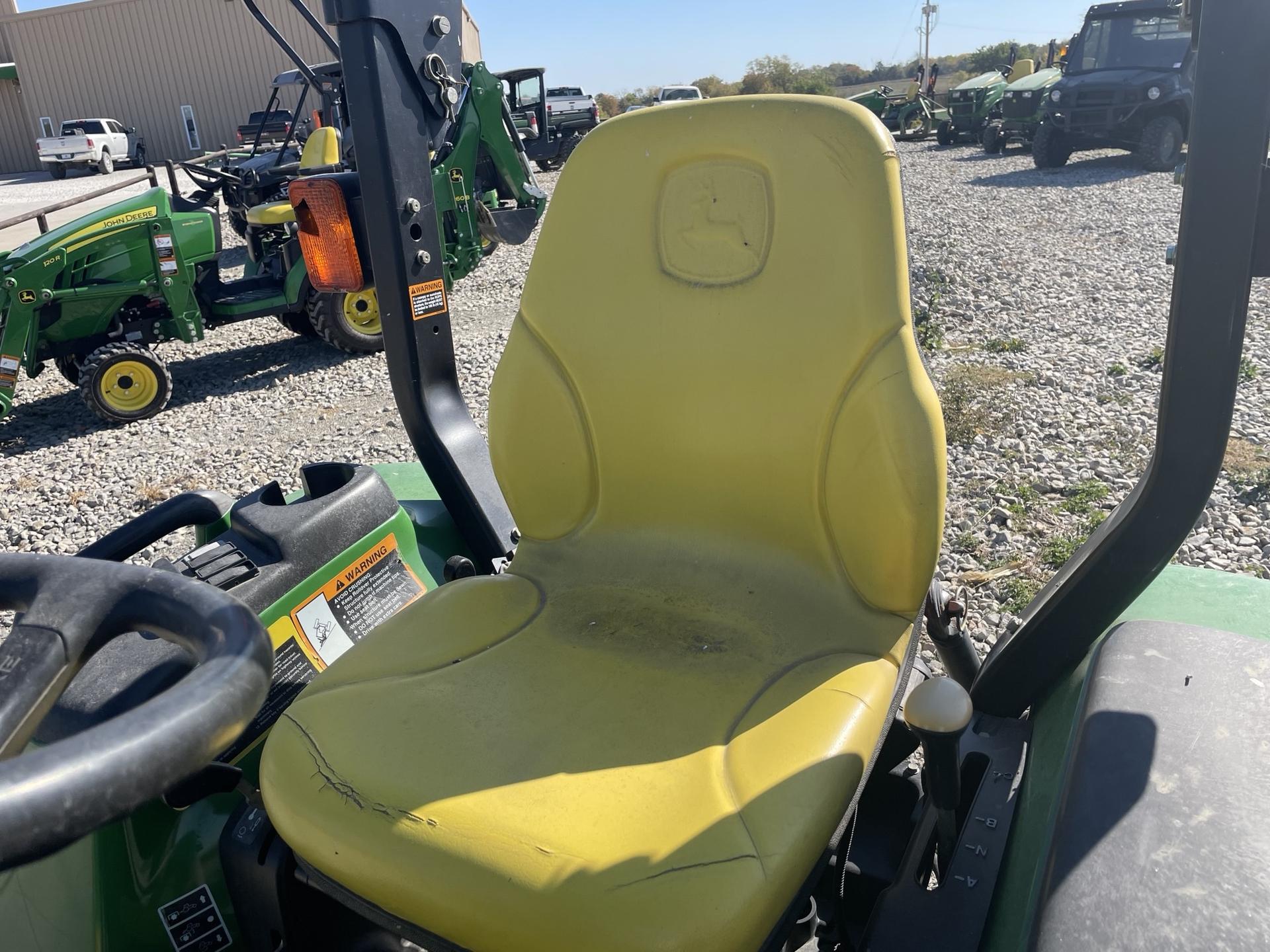 2006 John Deere 3520