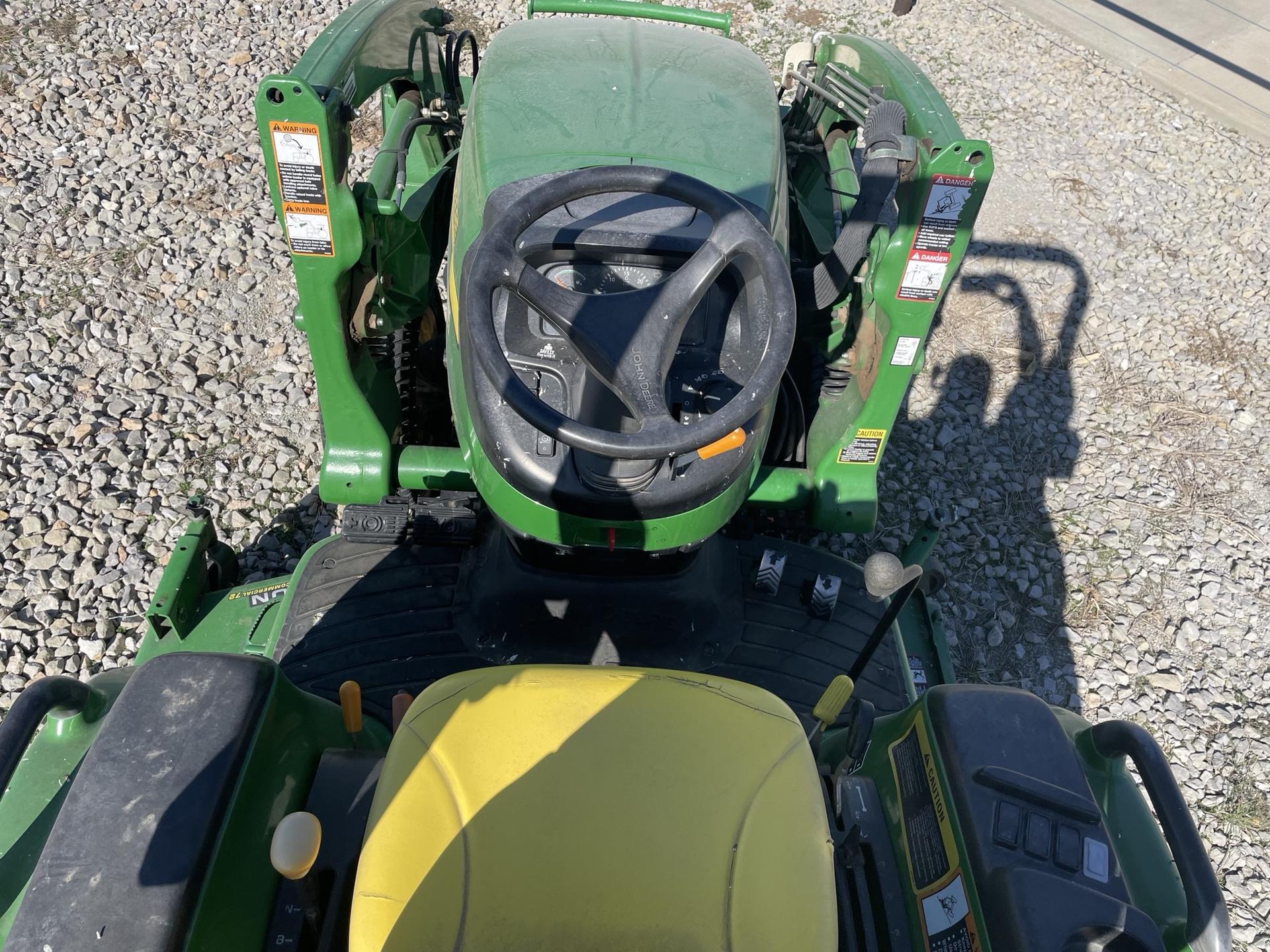 2006 John Deere 3520