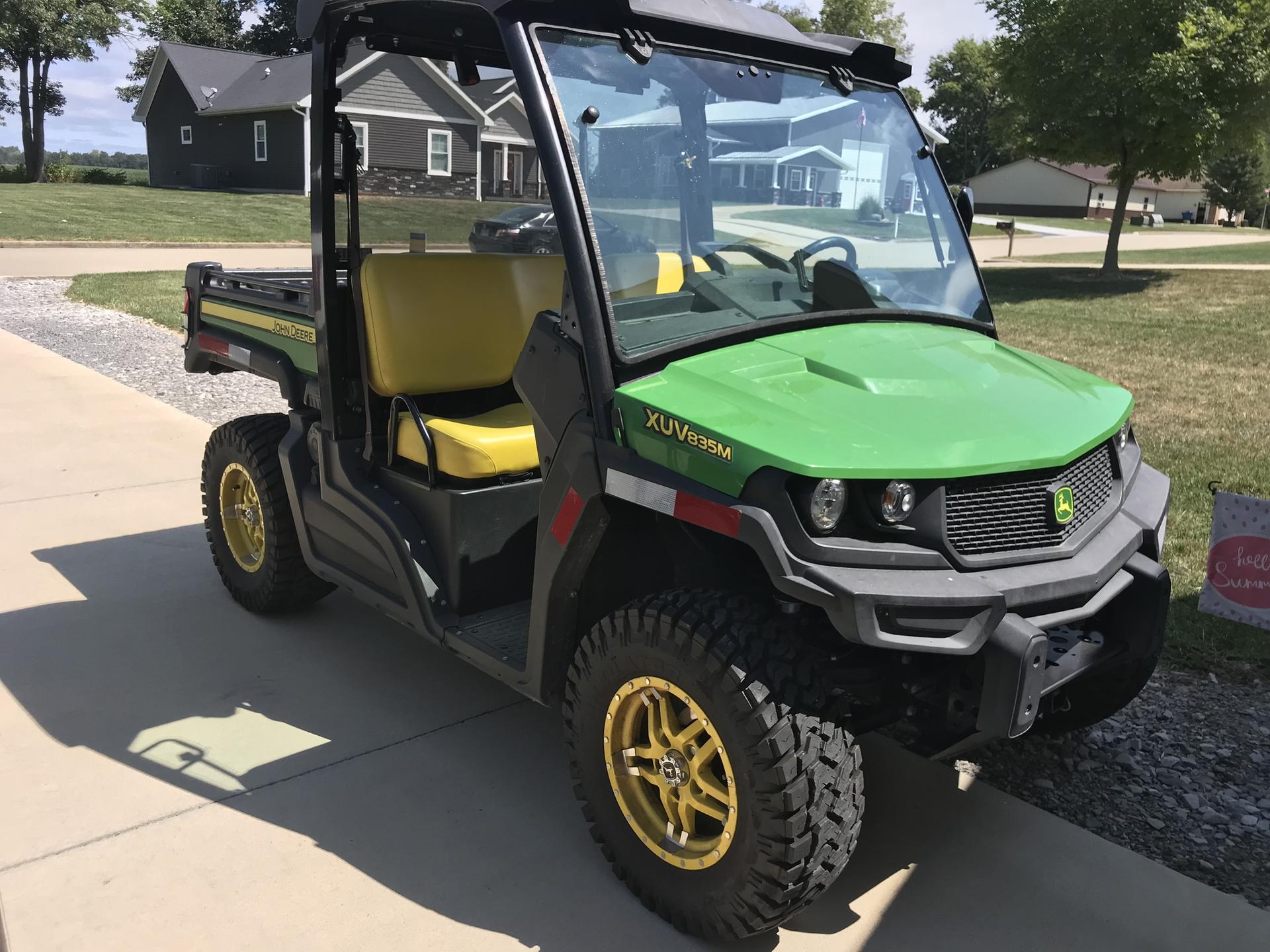 2018 John Deere XUV 835M