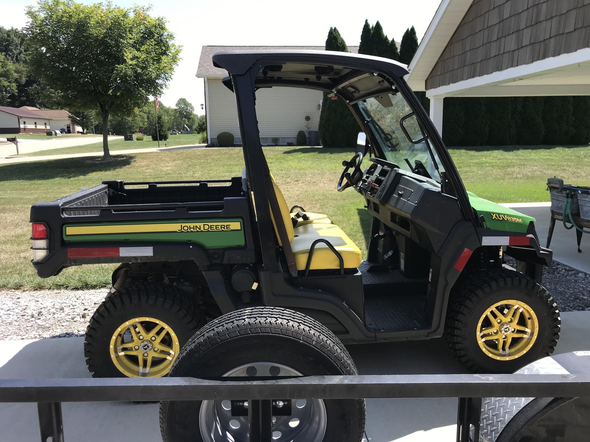 2018 John Deere XUV 835M