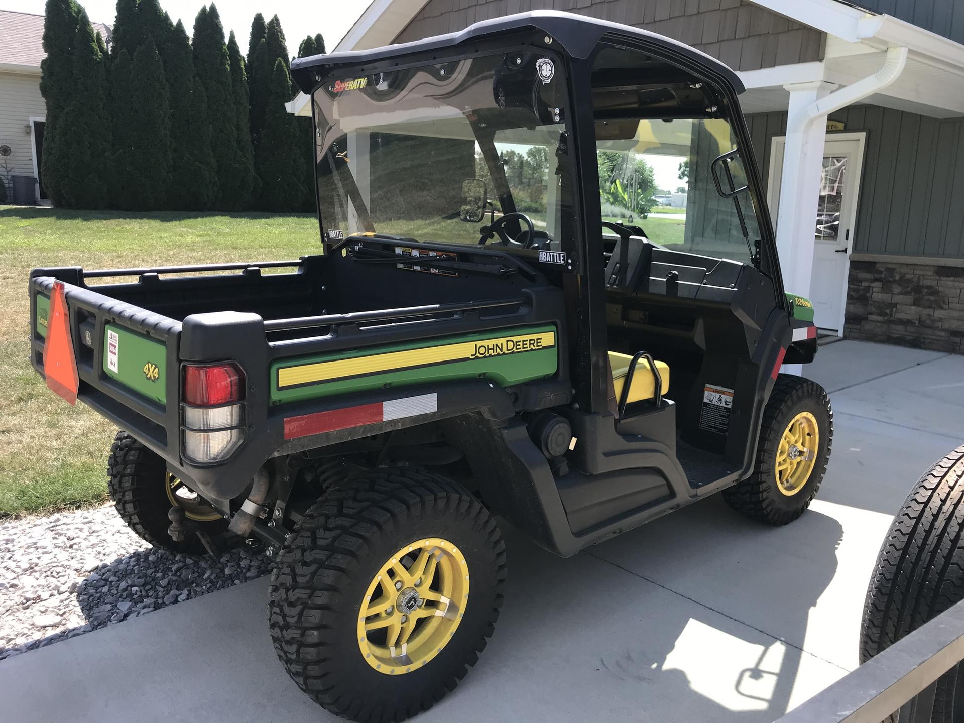 2018 John Deere XUV 835M