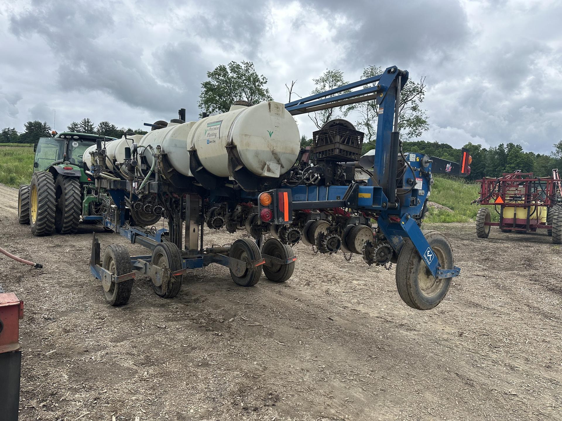 2011 Kinze 3600 Image