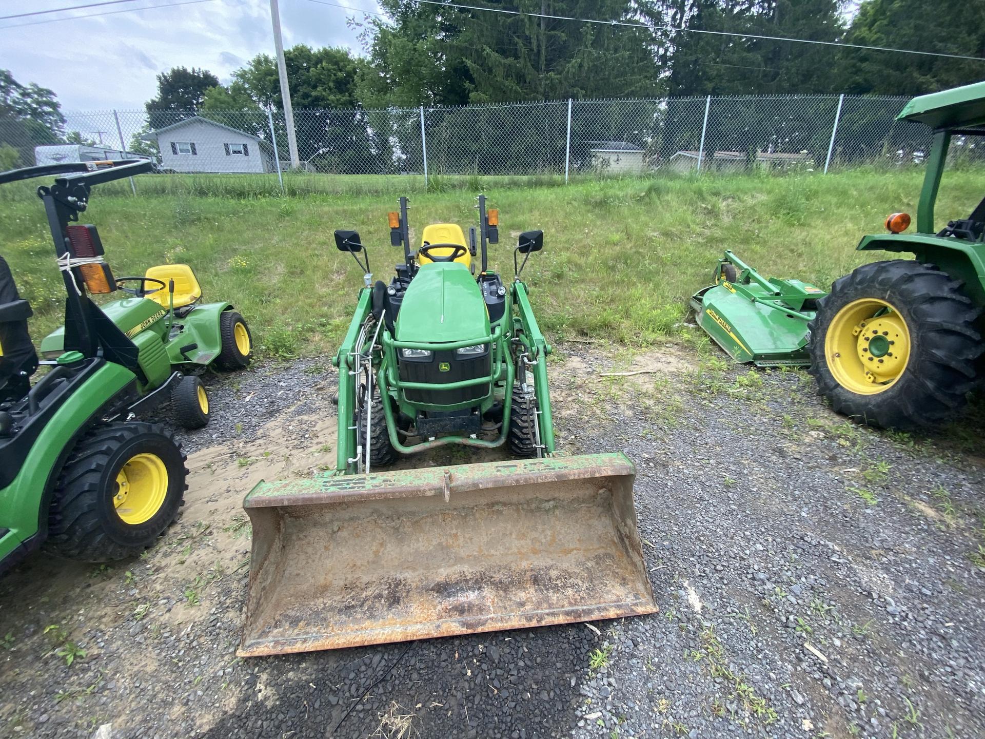 2019 John Deere 1025R