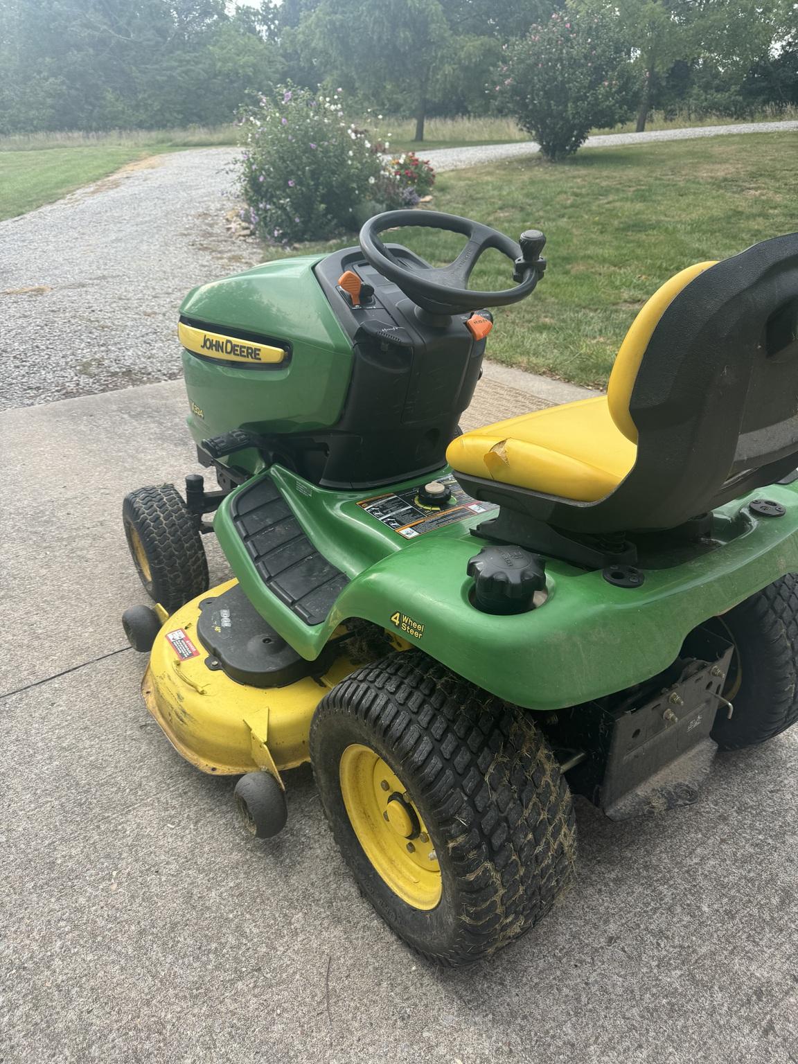 2007 John Deere X324