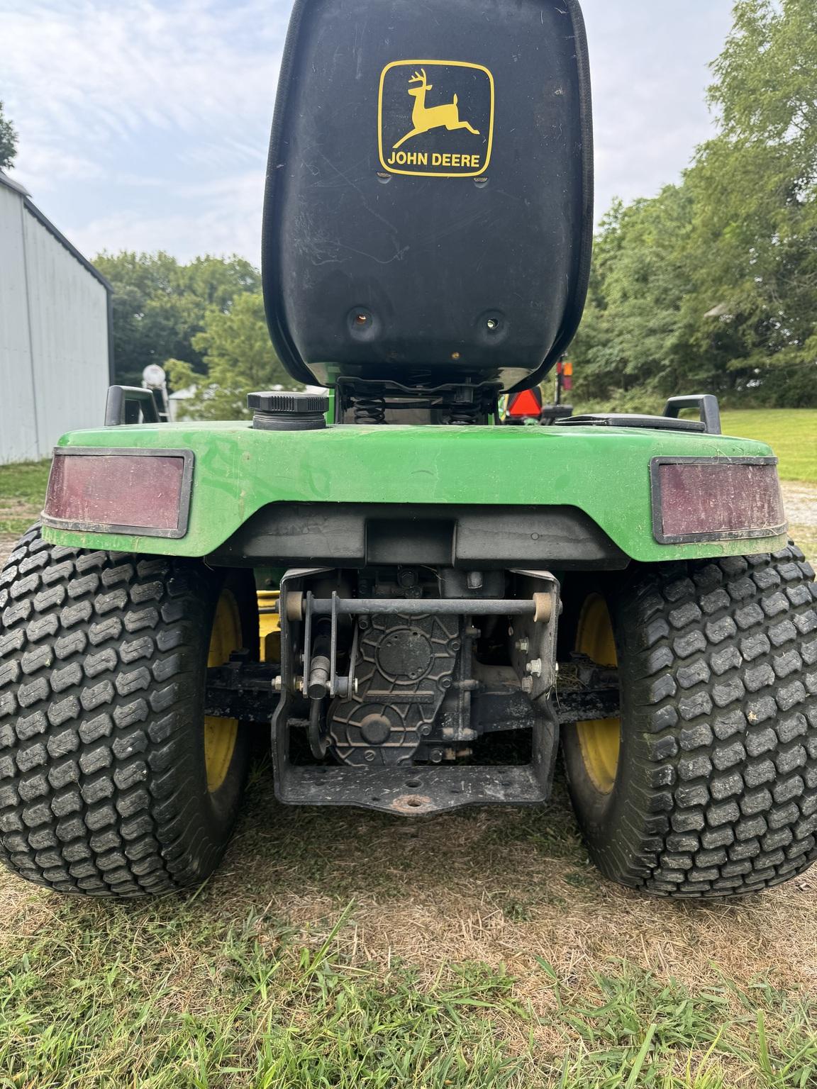 2001 John Deere 445