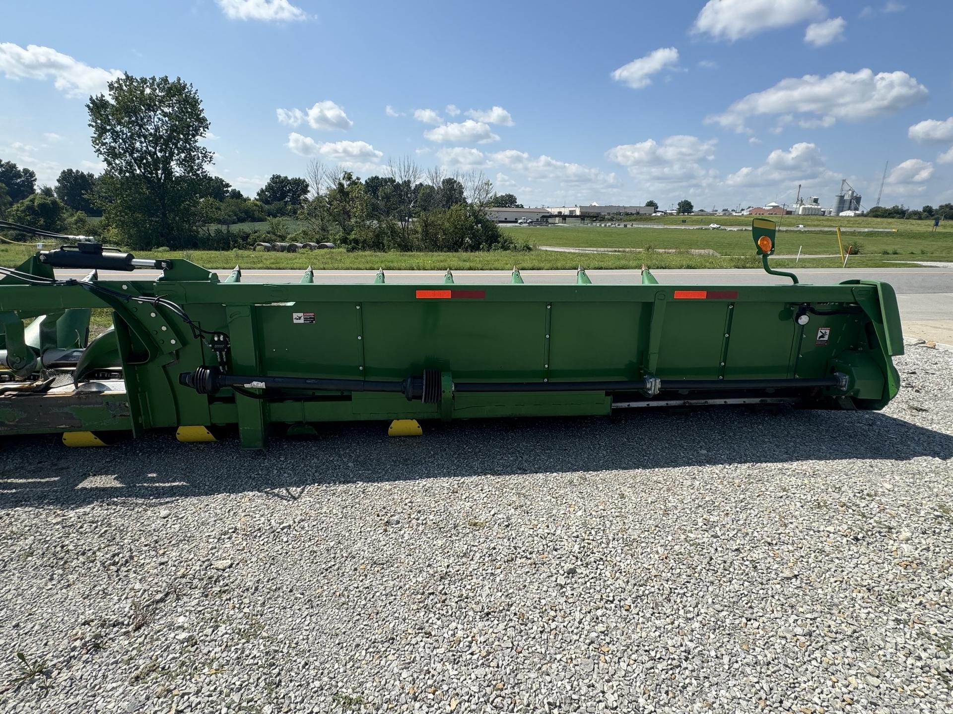 2019 John Deere 716C