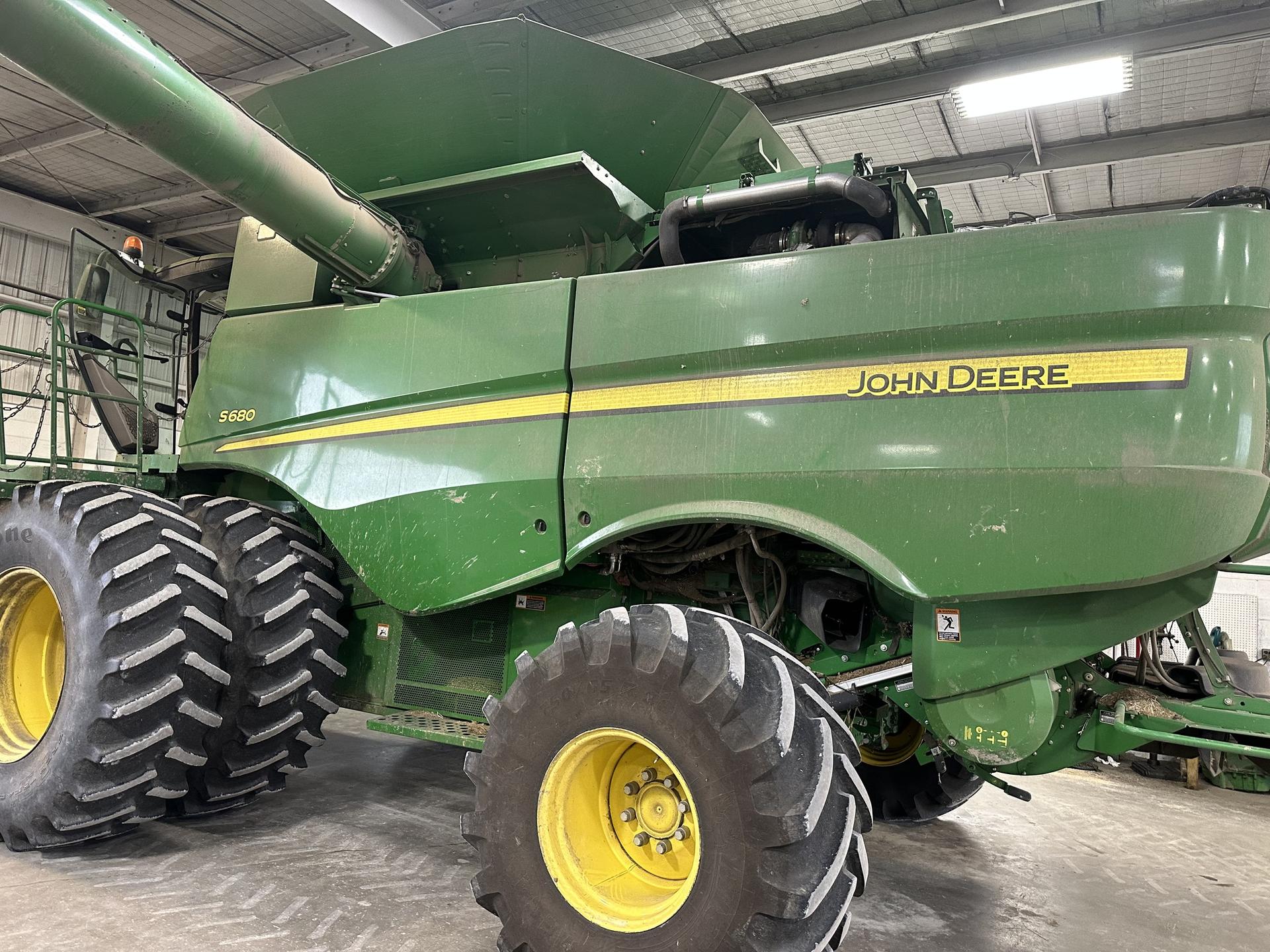 2014 John Deere S680