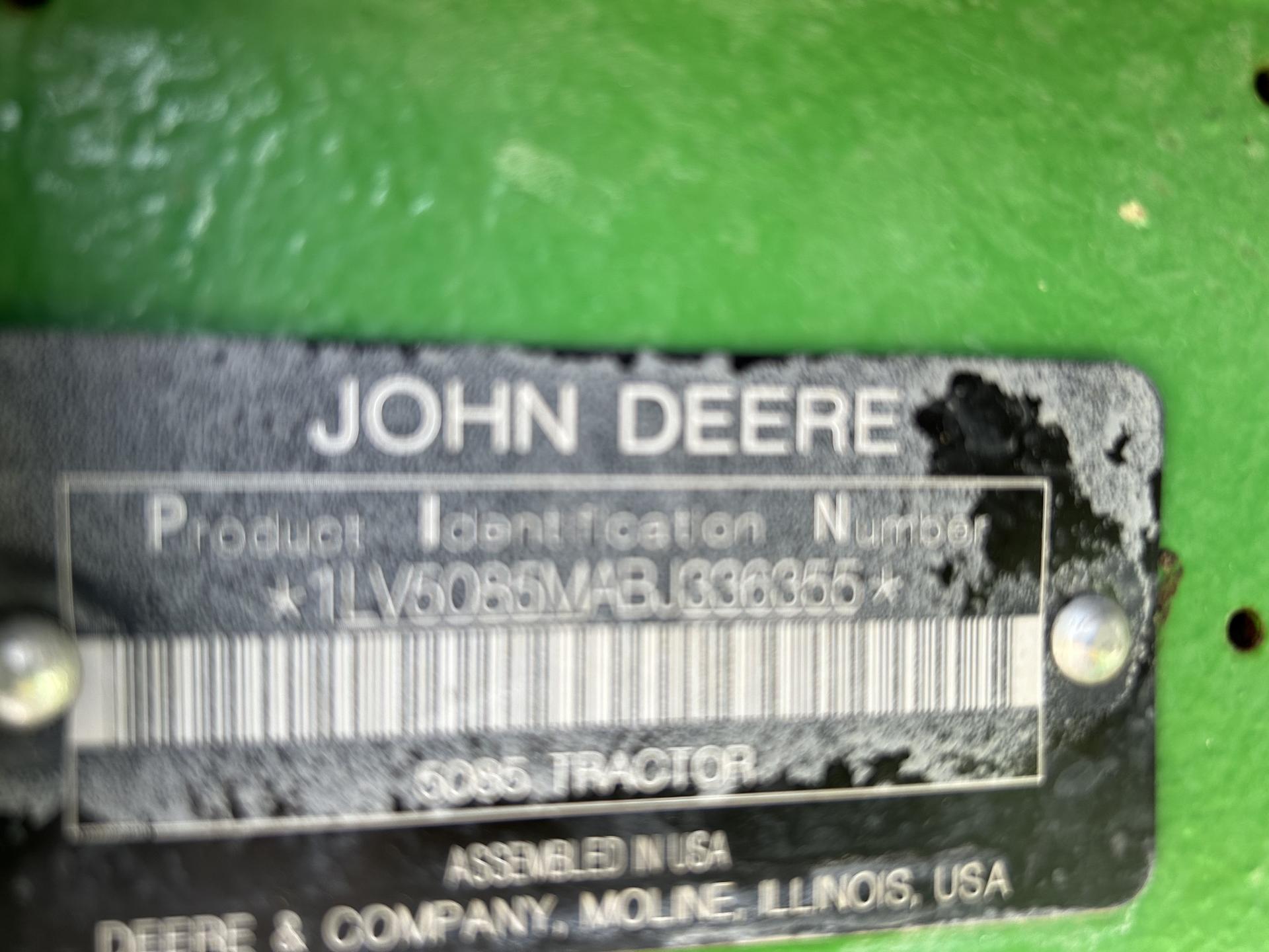 2011 John Deere 5085M