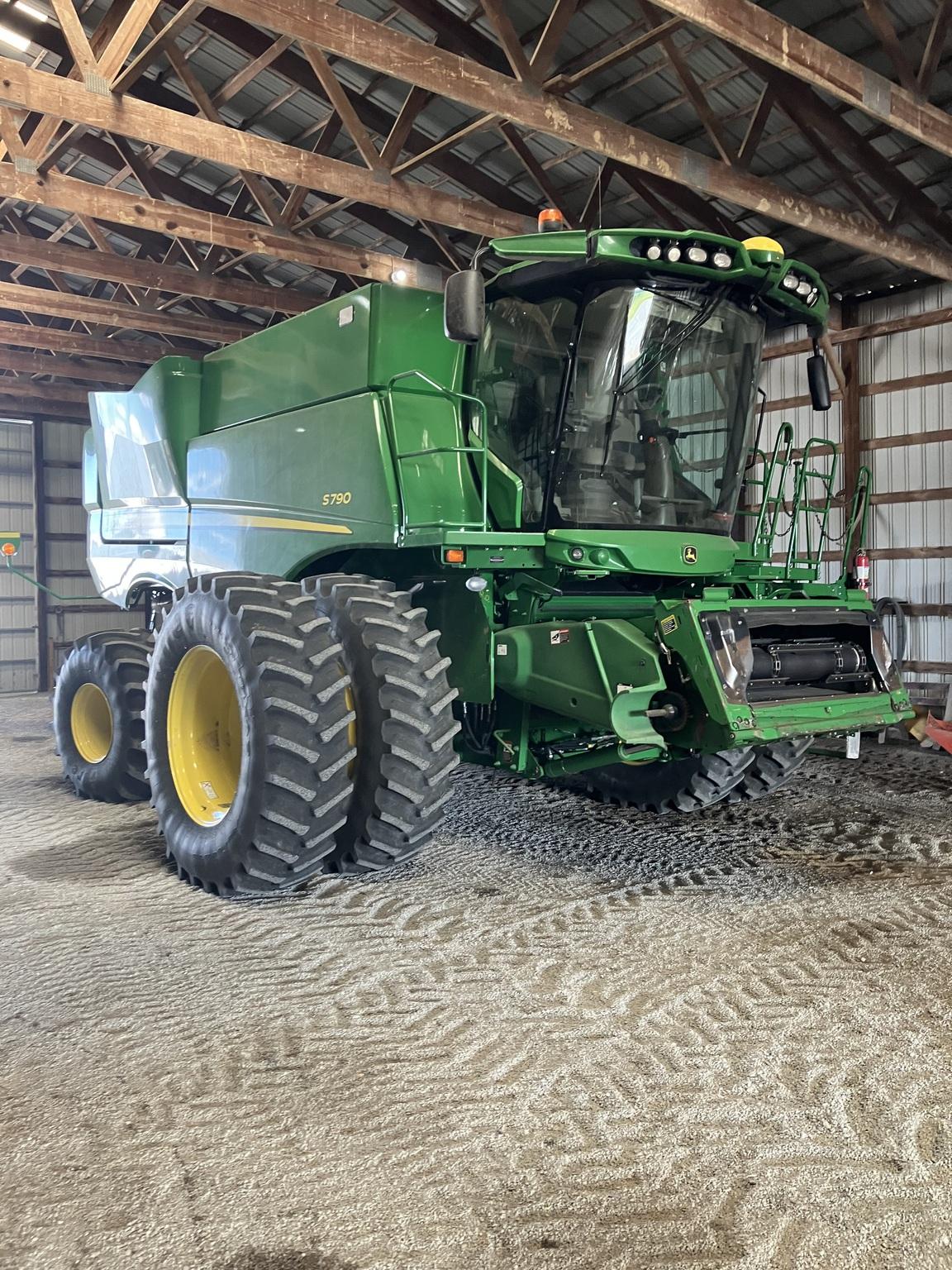 2018 John Deere S790