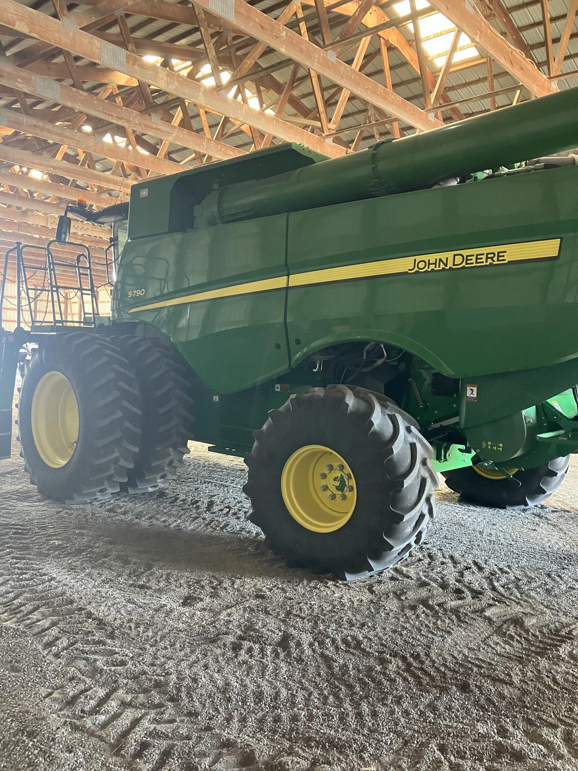 2018 John Deere S790 Image