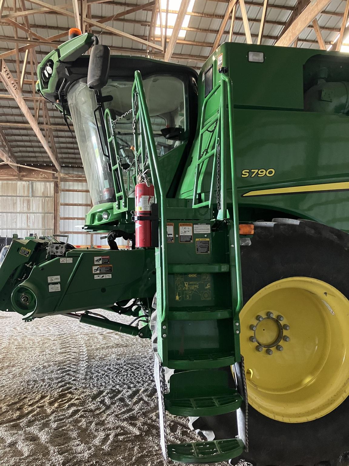 2018 John Deere S790