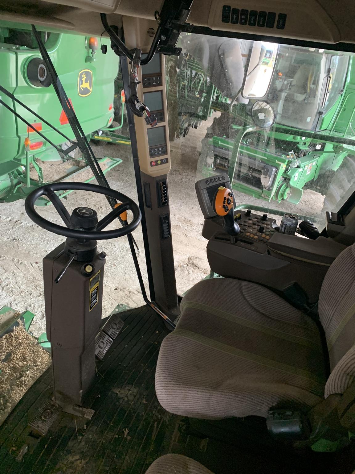 2011 John Deere 9670 STS Image