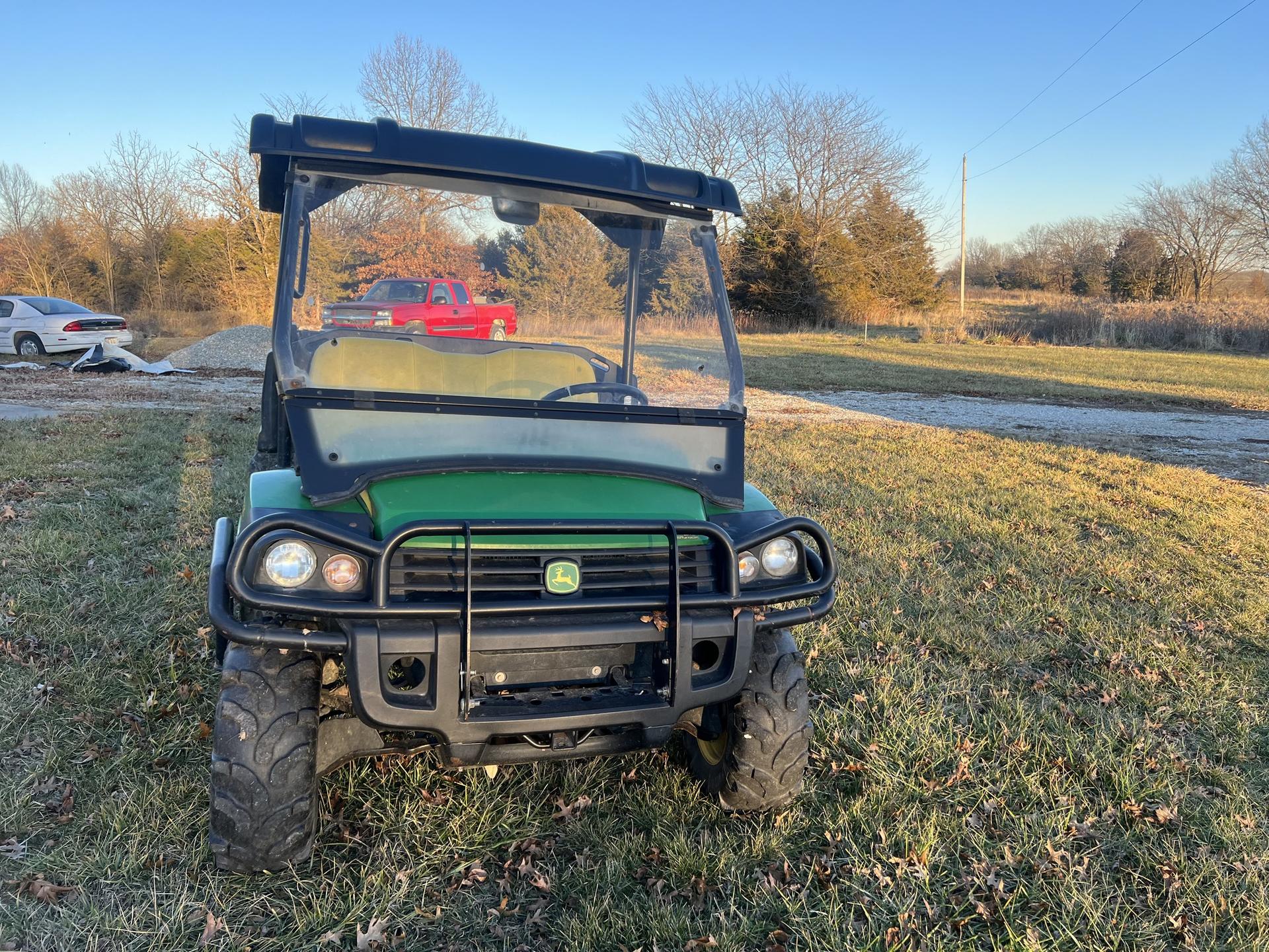 2011 John Deere XUV 825I GREEN