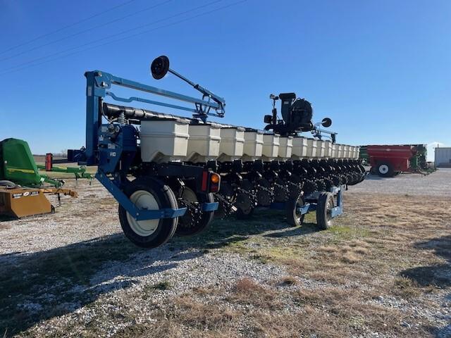 2018 Kinze 3600