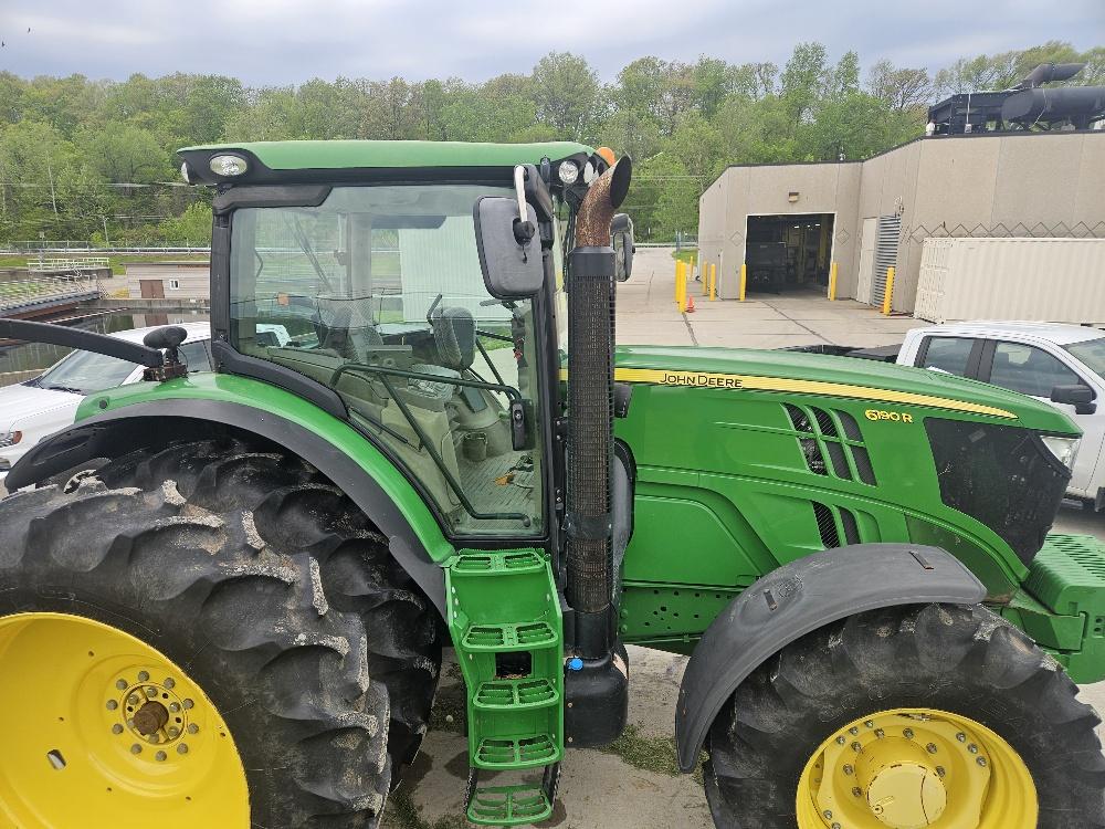 2013 John Deere 6190R