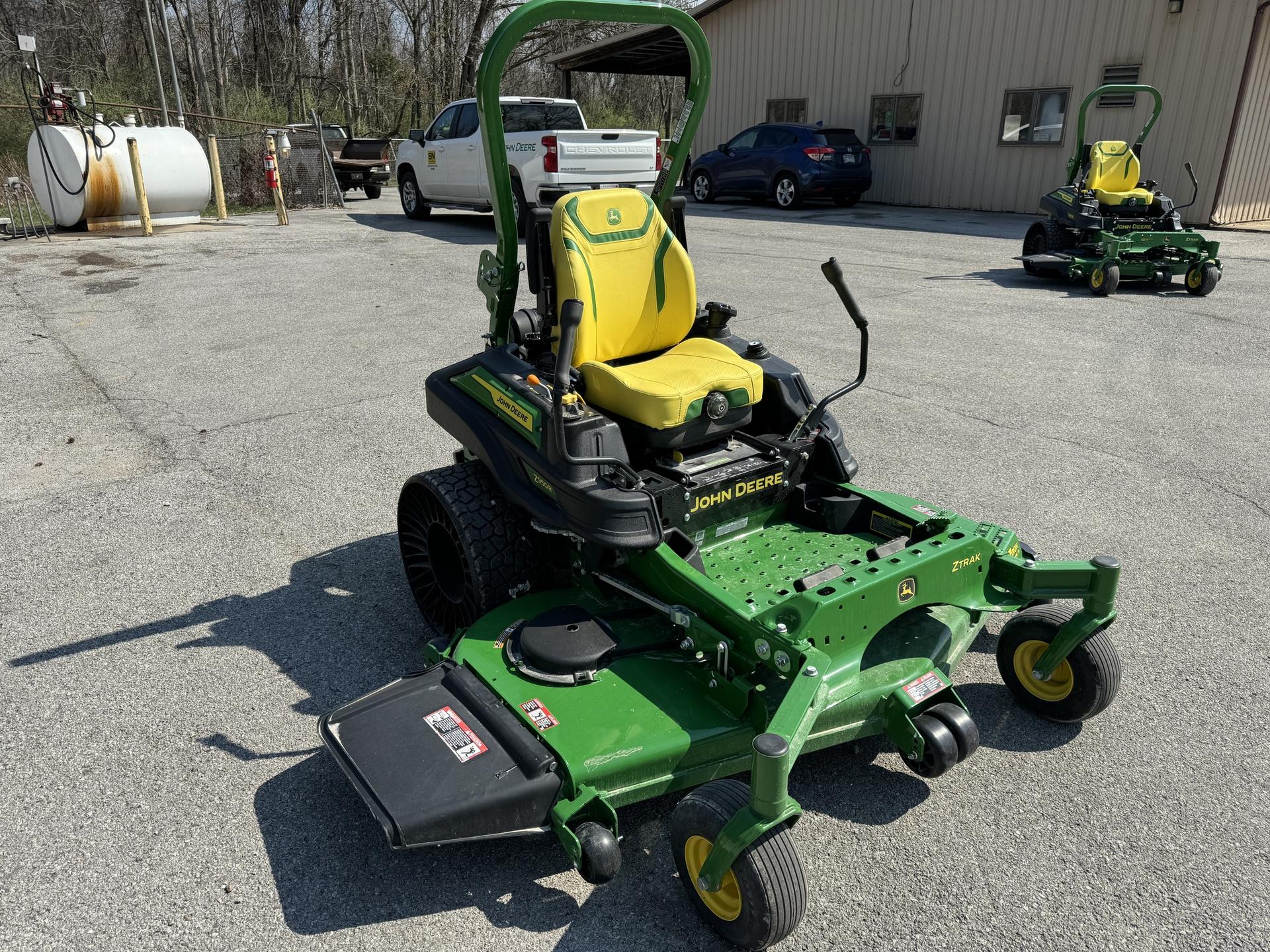 2023 John Deere Z950R Image