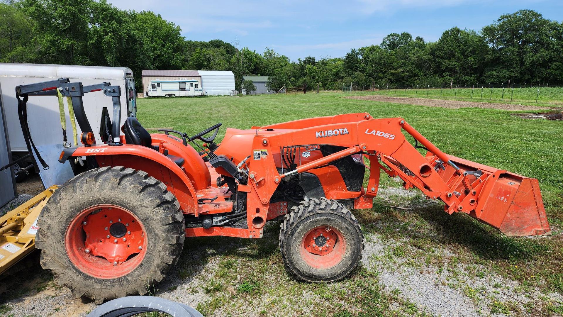 2017 Kubota MX4800 Image