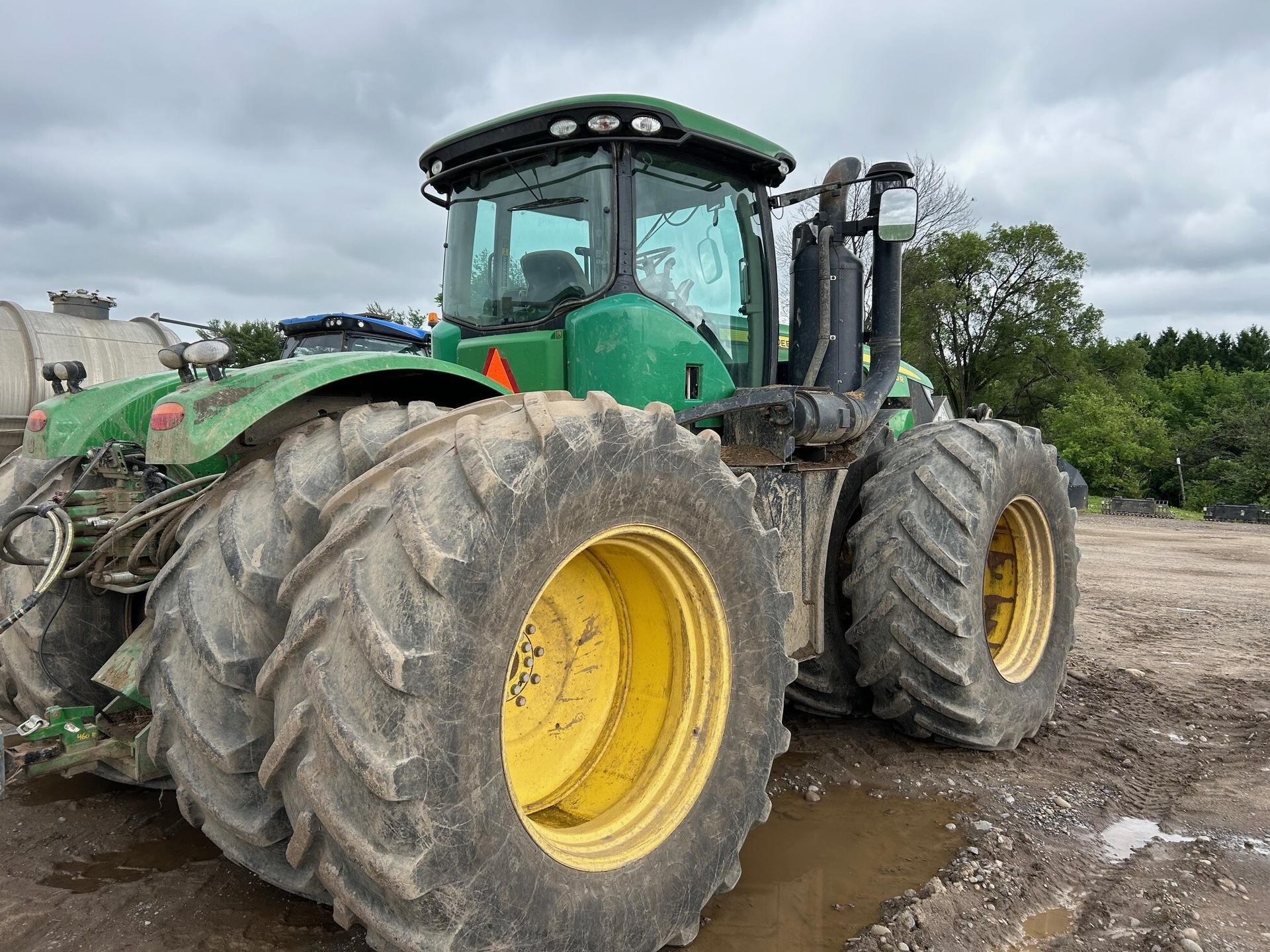 2012 John Deere 9460R