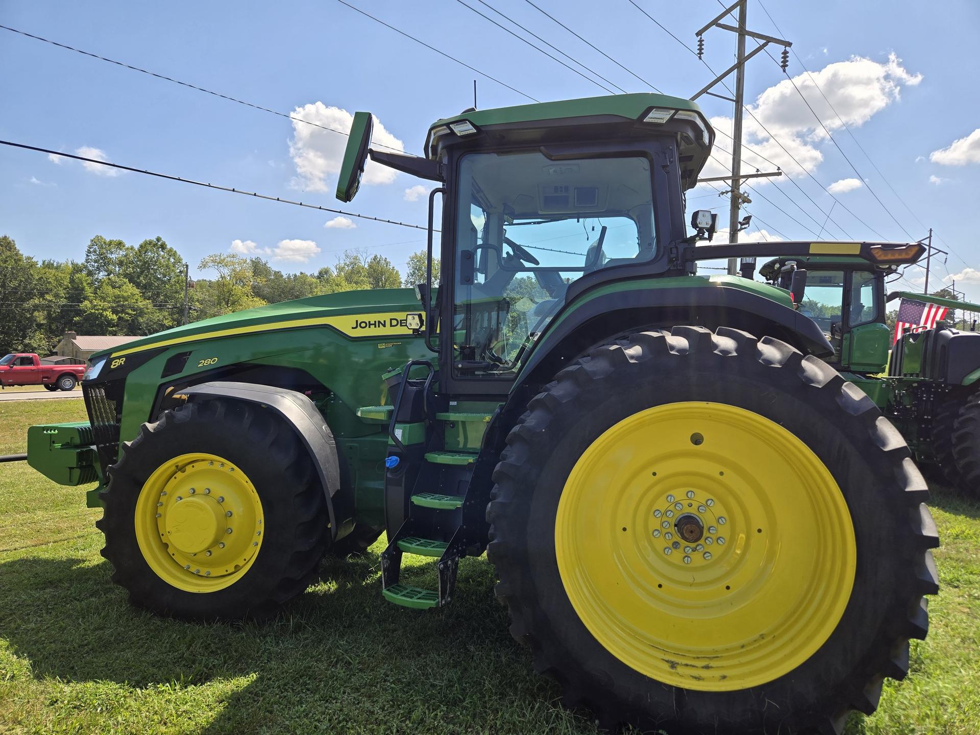 2023 John Deere 8R 280