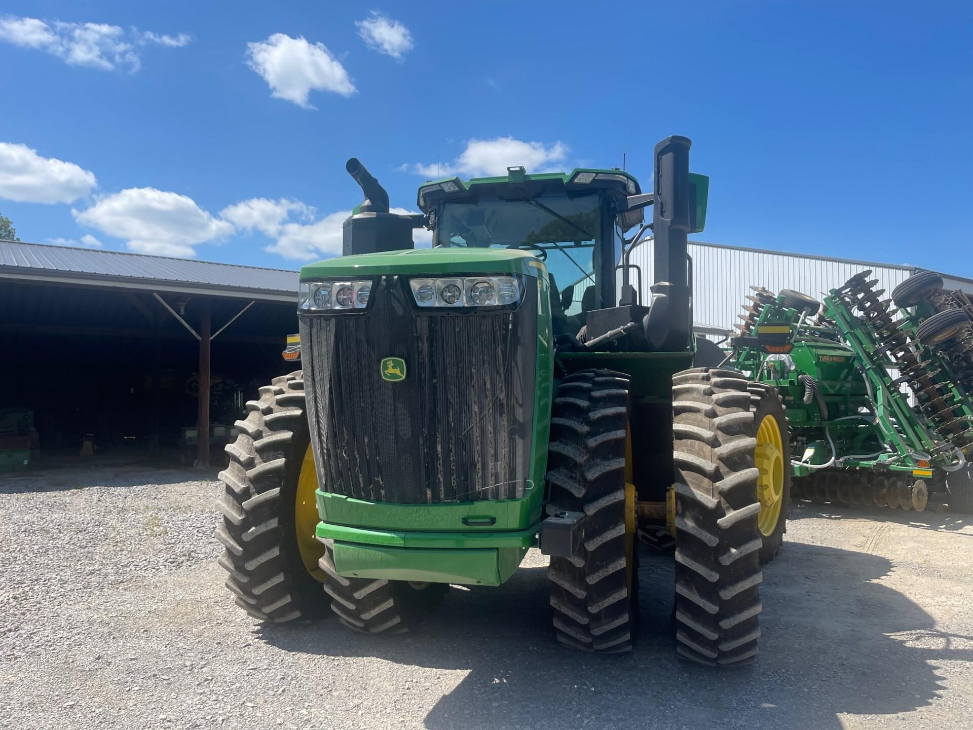 2022 John Deere 9R 440