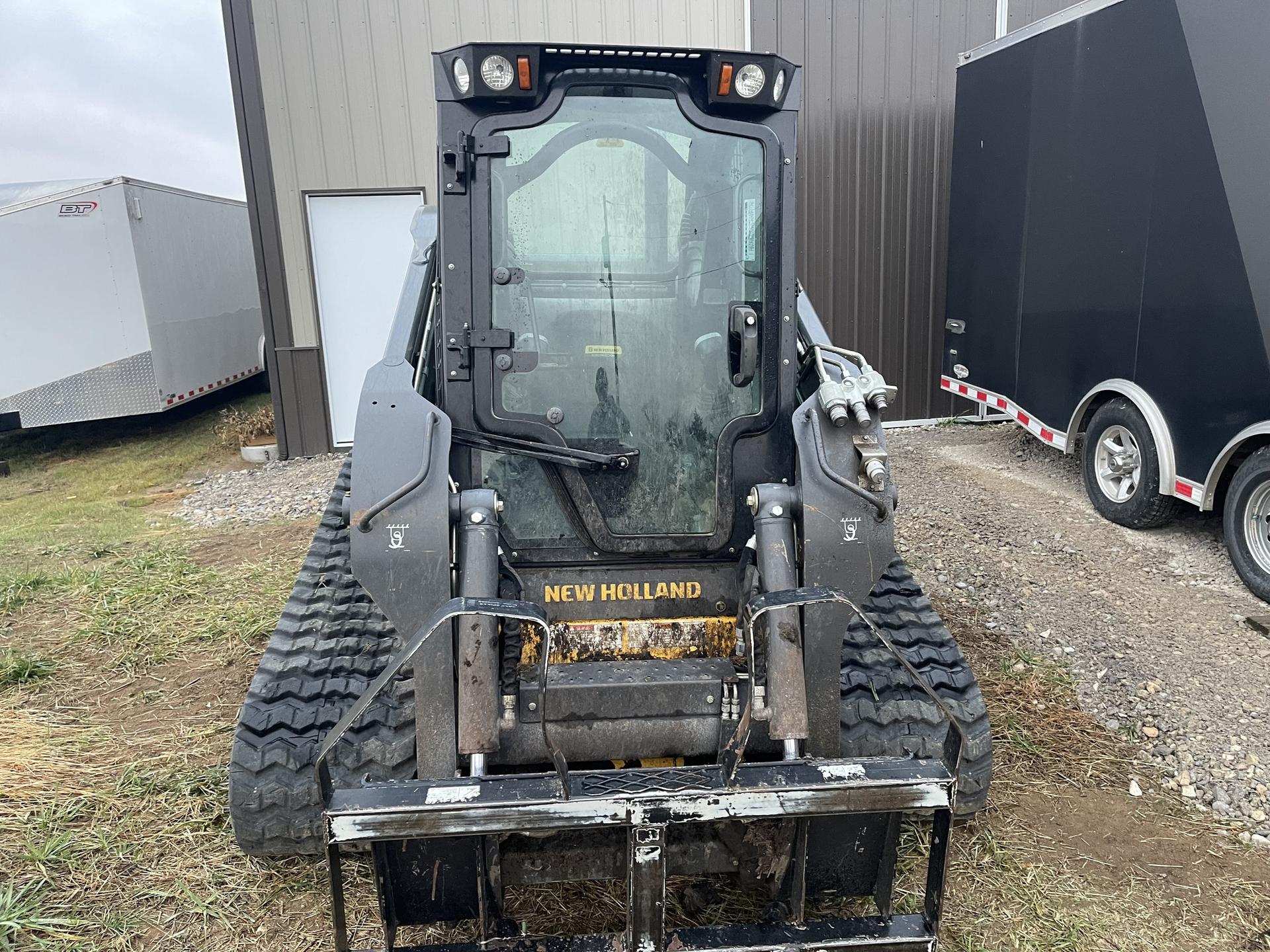 2019 New Holland C232