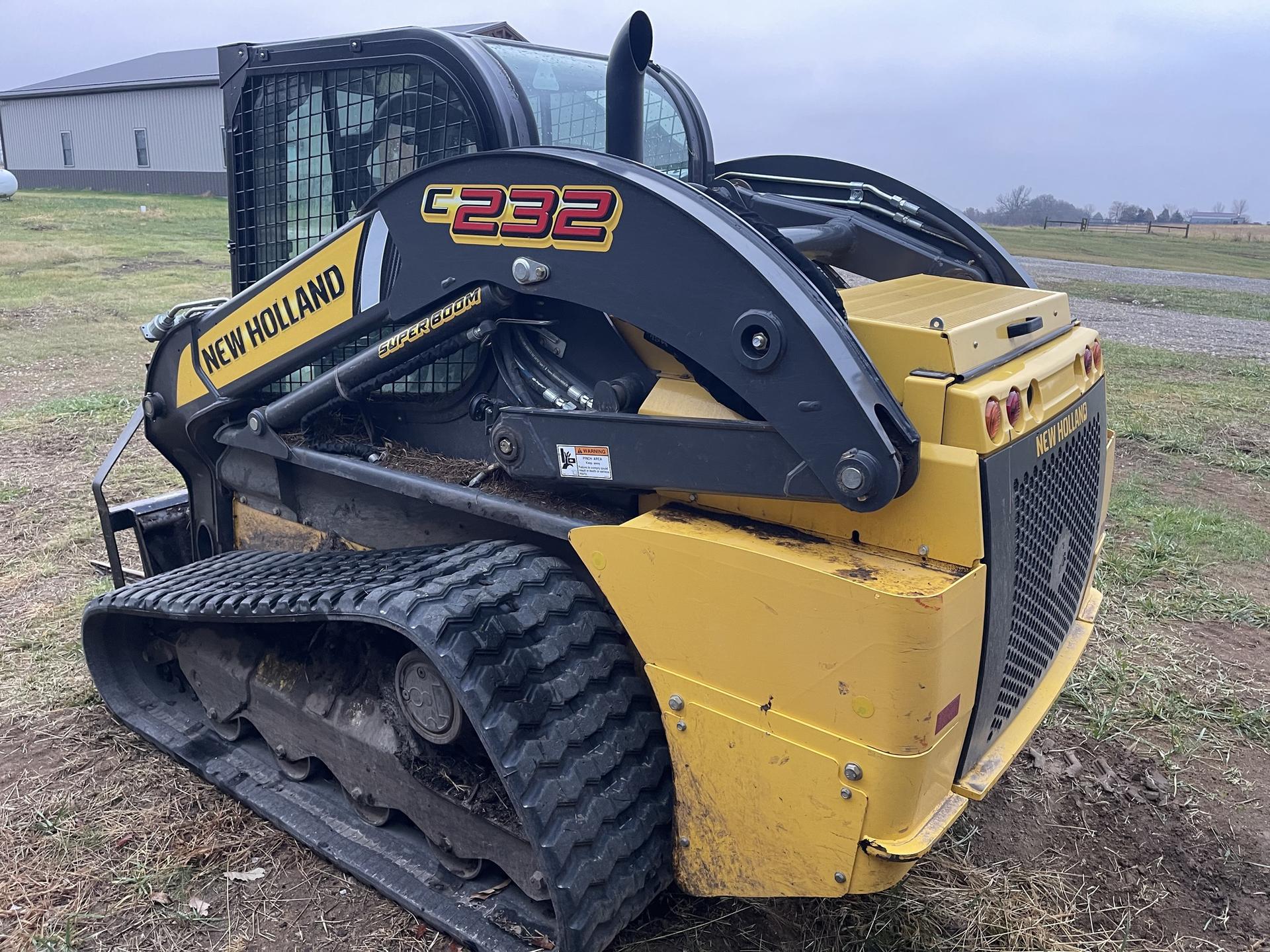 2019 New Holland C232