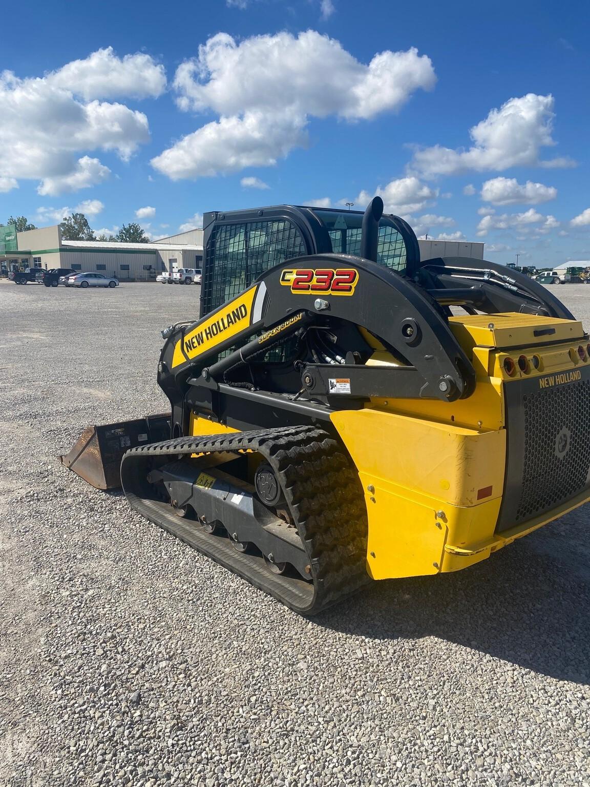 2019 New Holland C232