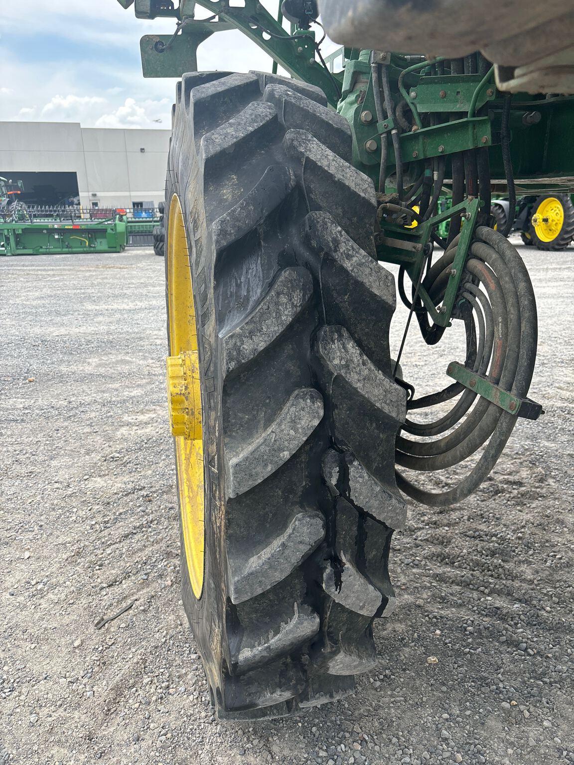 2018 John Deere R4038