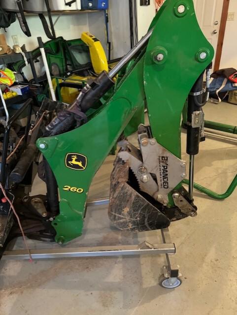 2015 John Deere 1025R