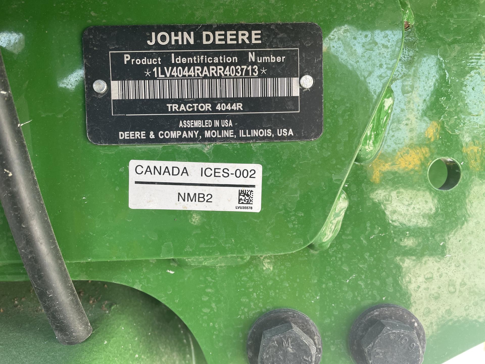 2024 John Deere 4044R